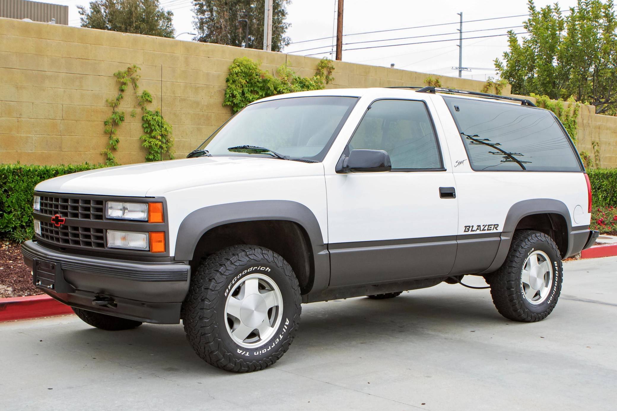 1993 Chevrolet Blazer Sport 4x4 VIN: 1GNEK18K6PJ363846 for Sale