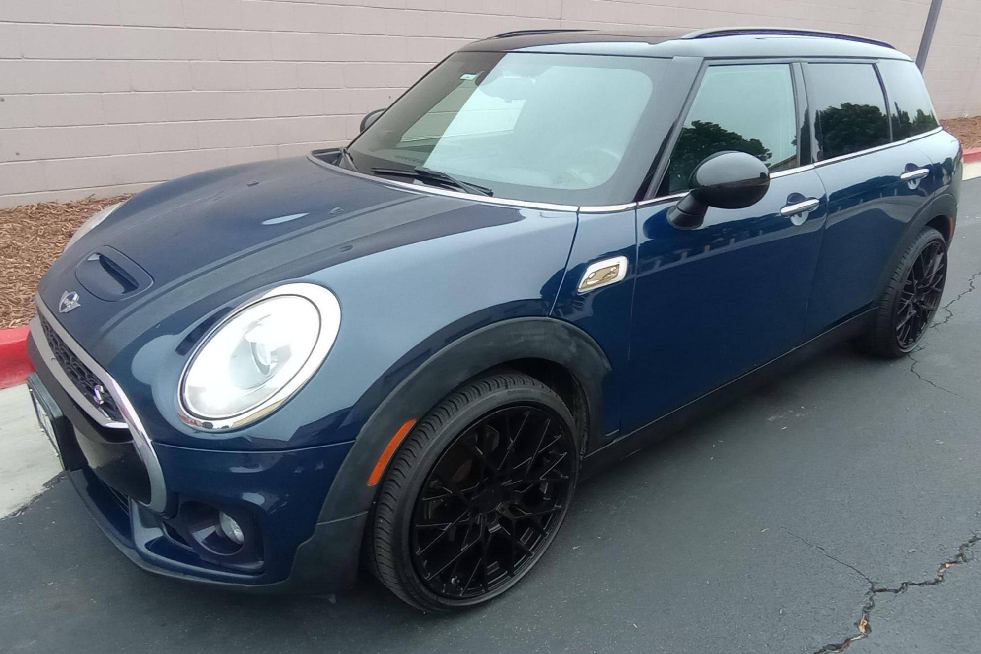 2017 MINI Cooper Clubman