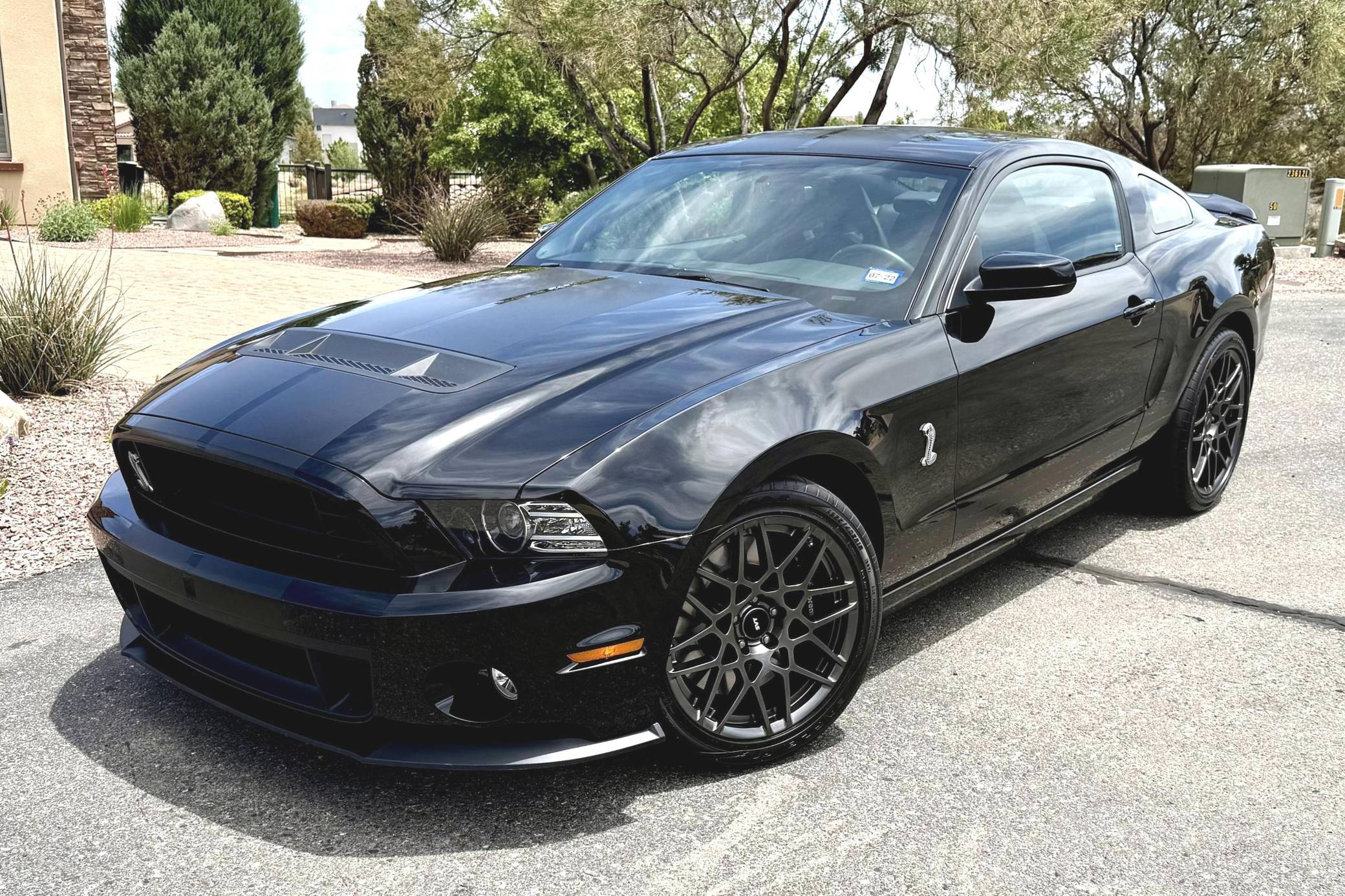 2014 Ford Mustang Shelby GT500 Coupe VIN: 1ZVBP8JZXE5275950 for