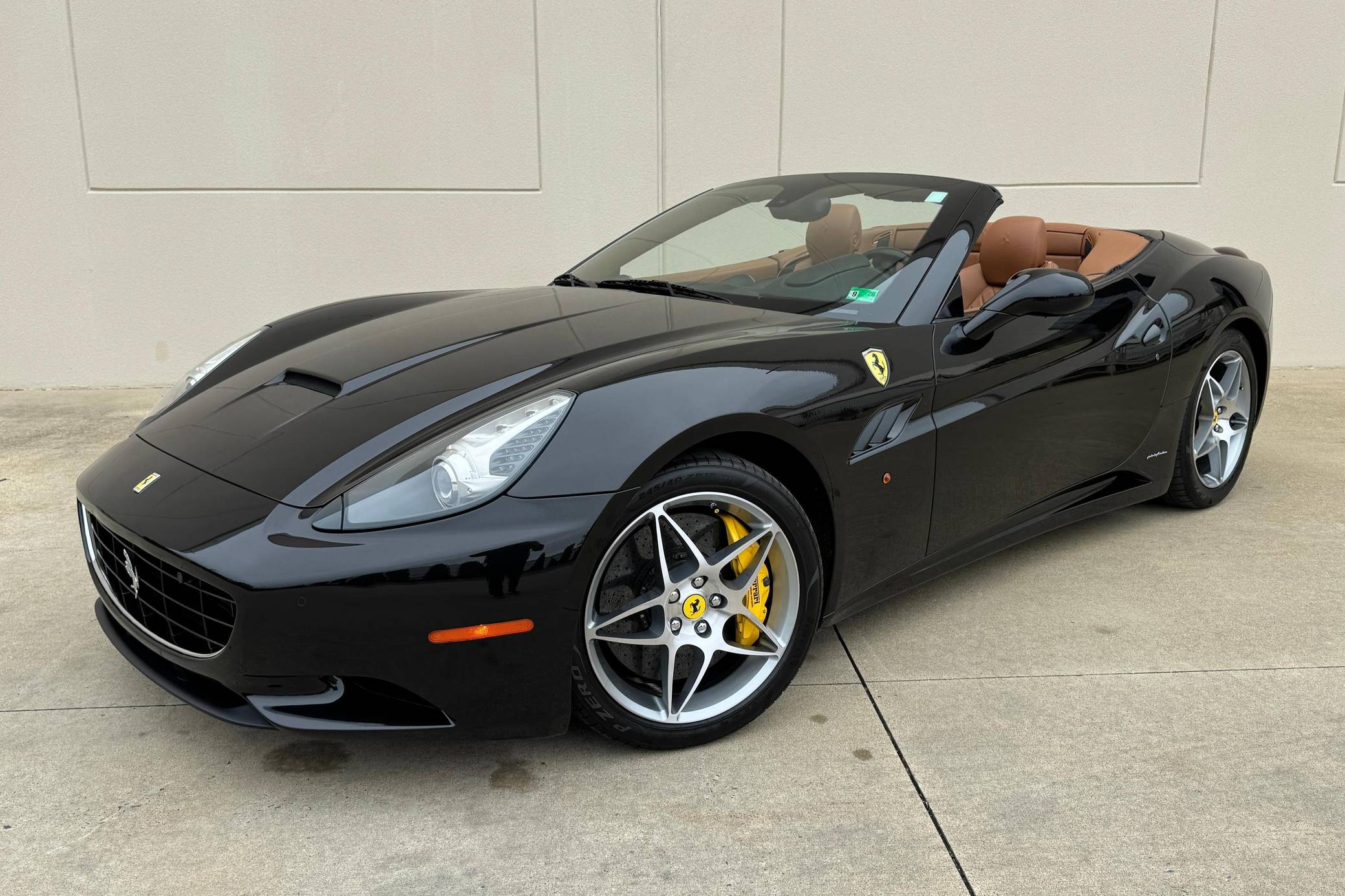 2010 Ferrari California