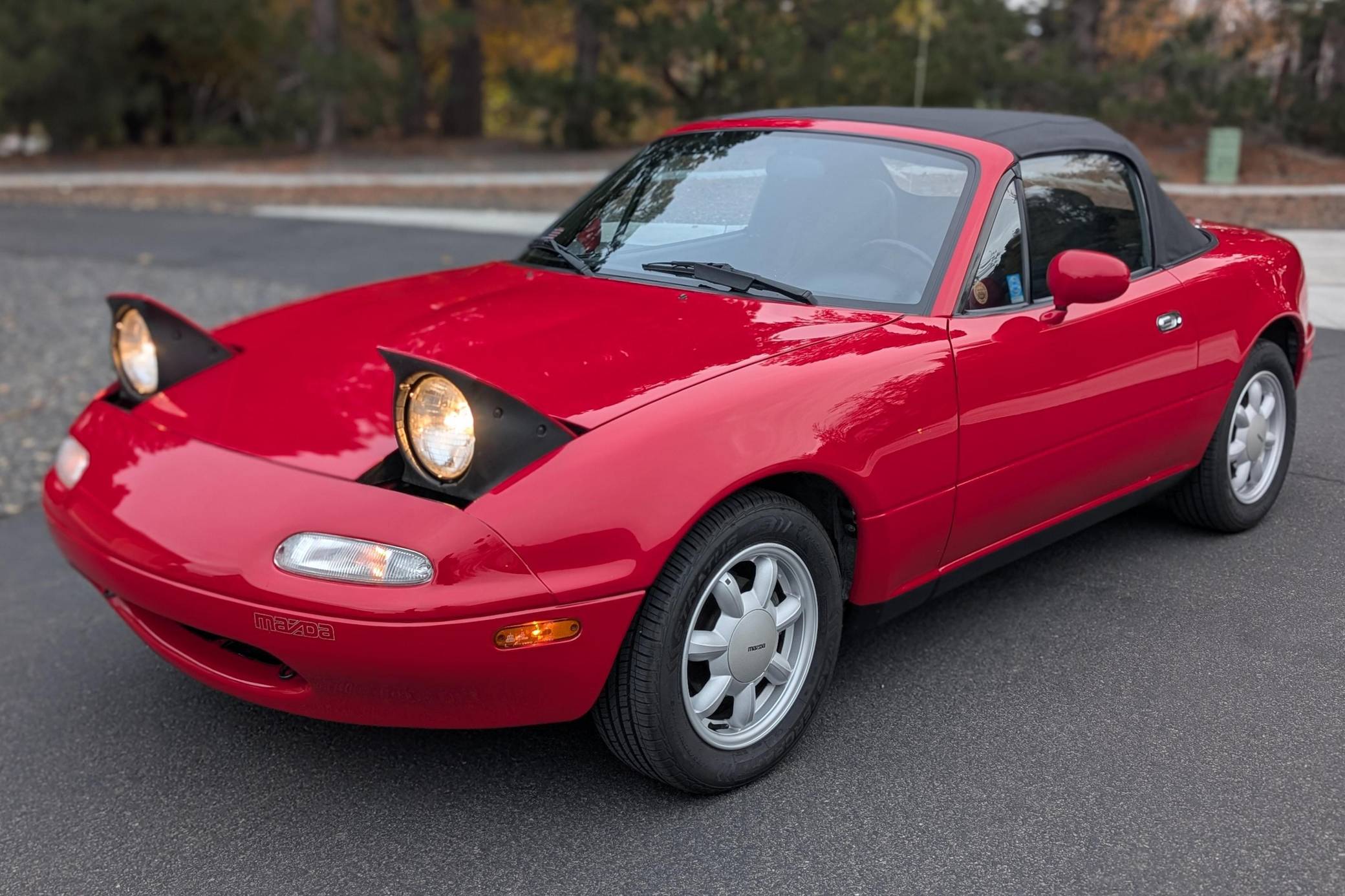 1990 Mazda MX-5 Miata VIN: JM1NA3519L0147475 for Sale - Cars & Bids