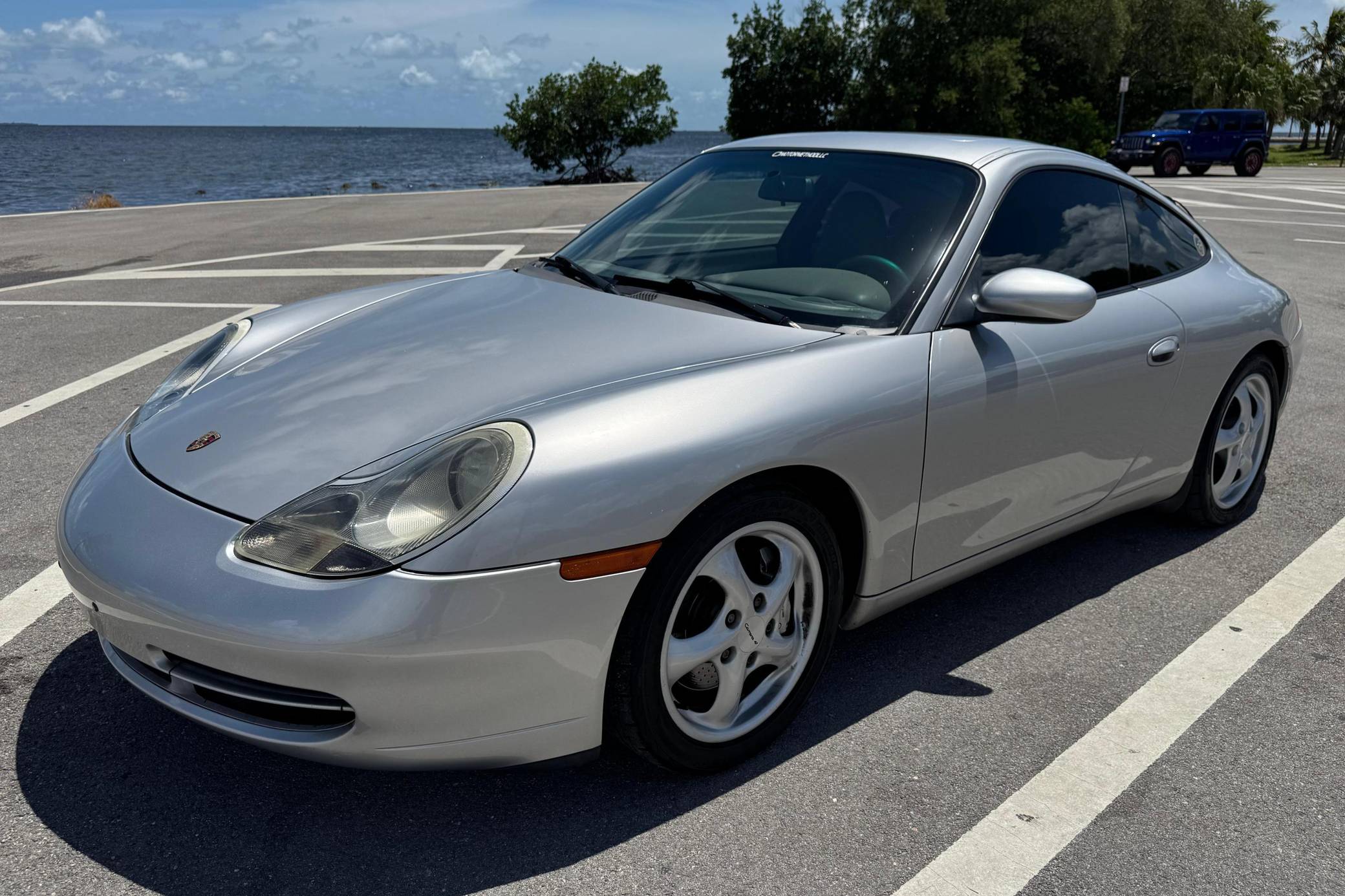1999 Porsche 911 Carrera 4