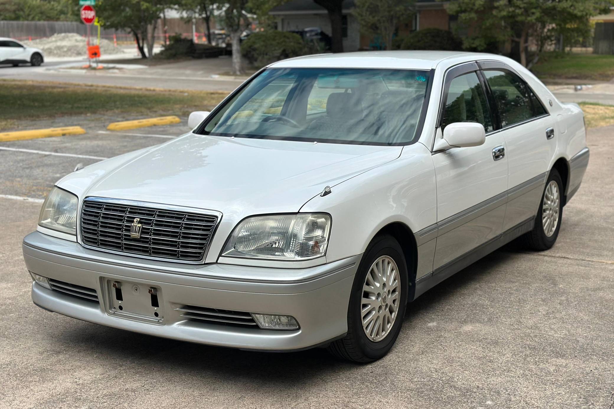 2000 Toyota Crown