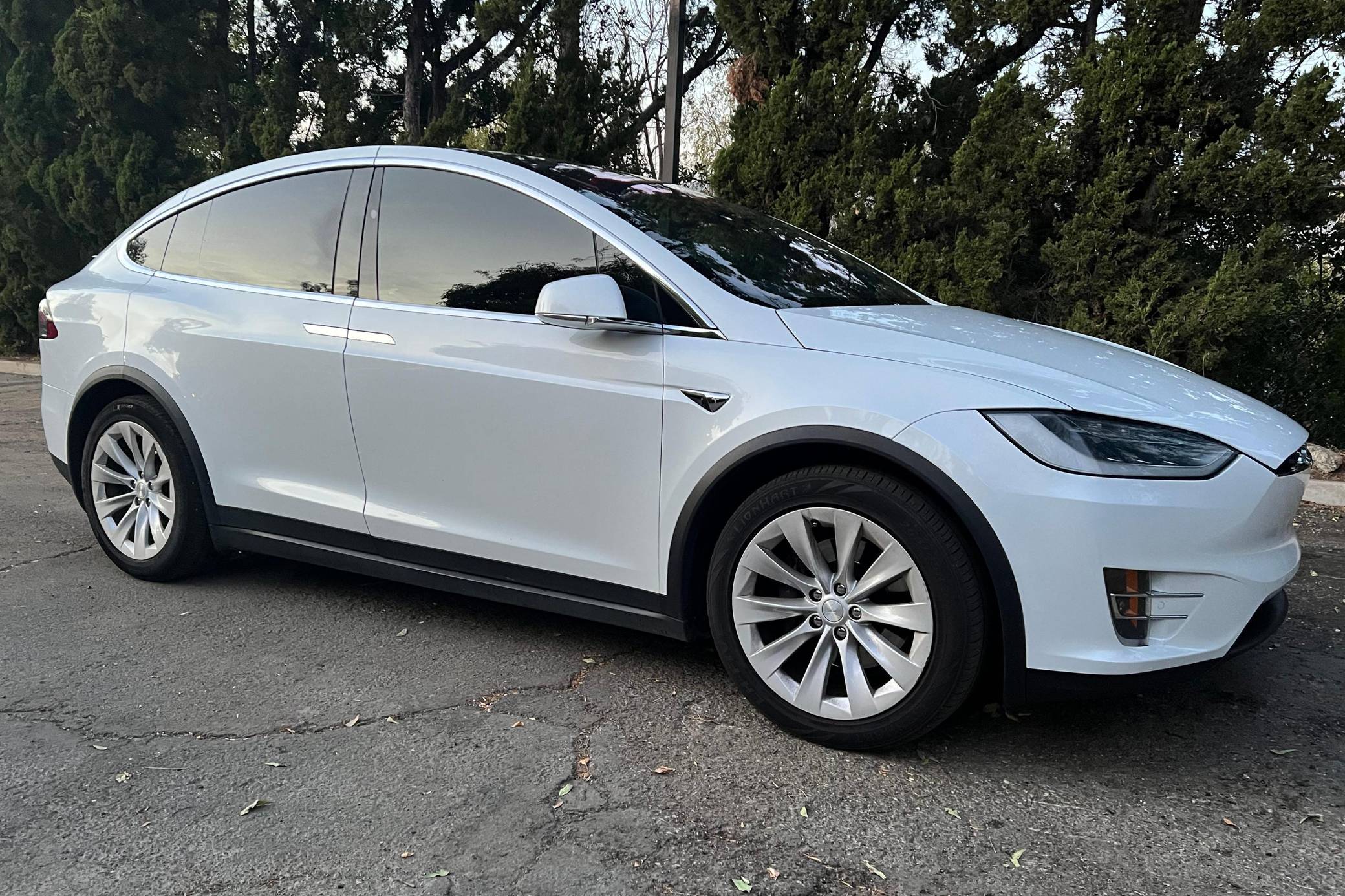 2018 Tesla Model X 75D