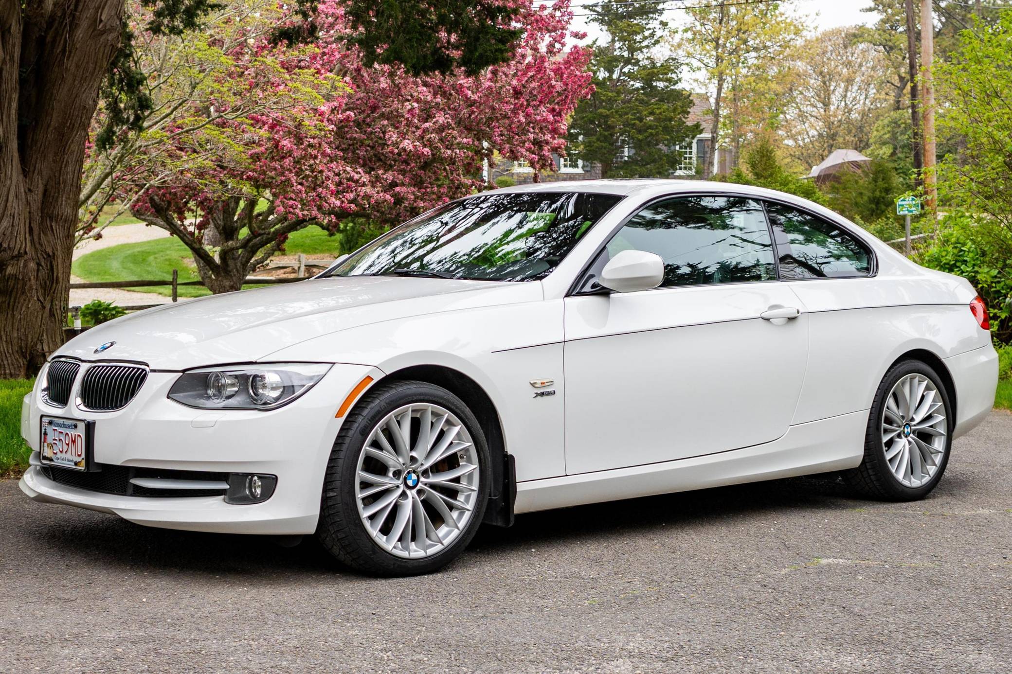 2011 BMW 335i xDrive Coupe VIN: WBAKF9C57BE262040 for Sale - Cars & Bids