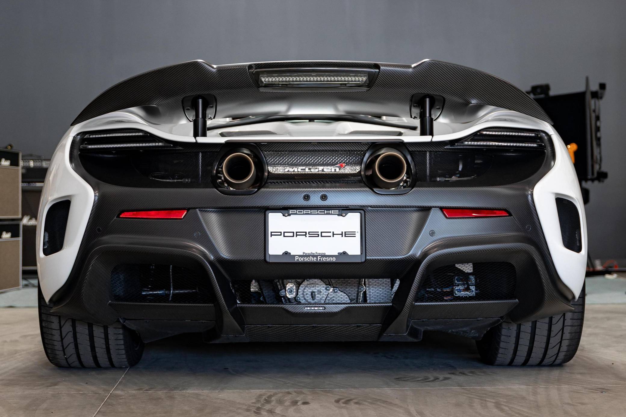 2016 McLaren 675LT Spider 5