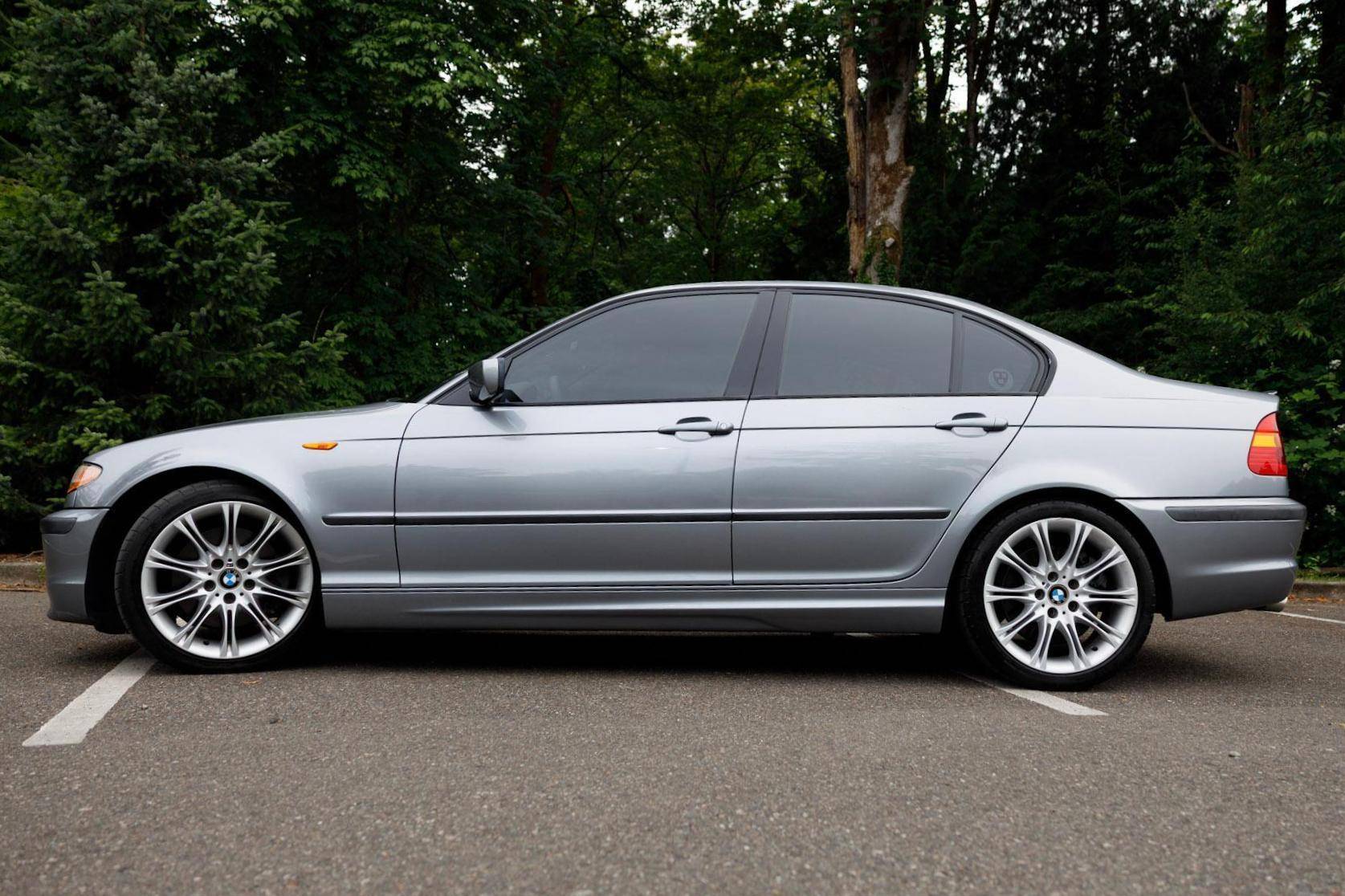 WBAEV53405KM09045