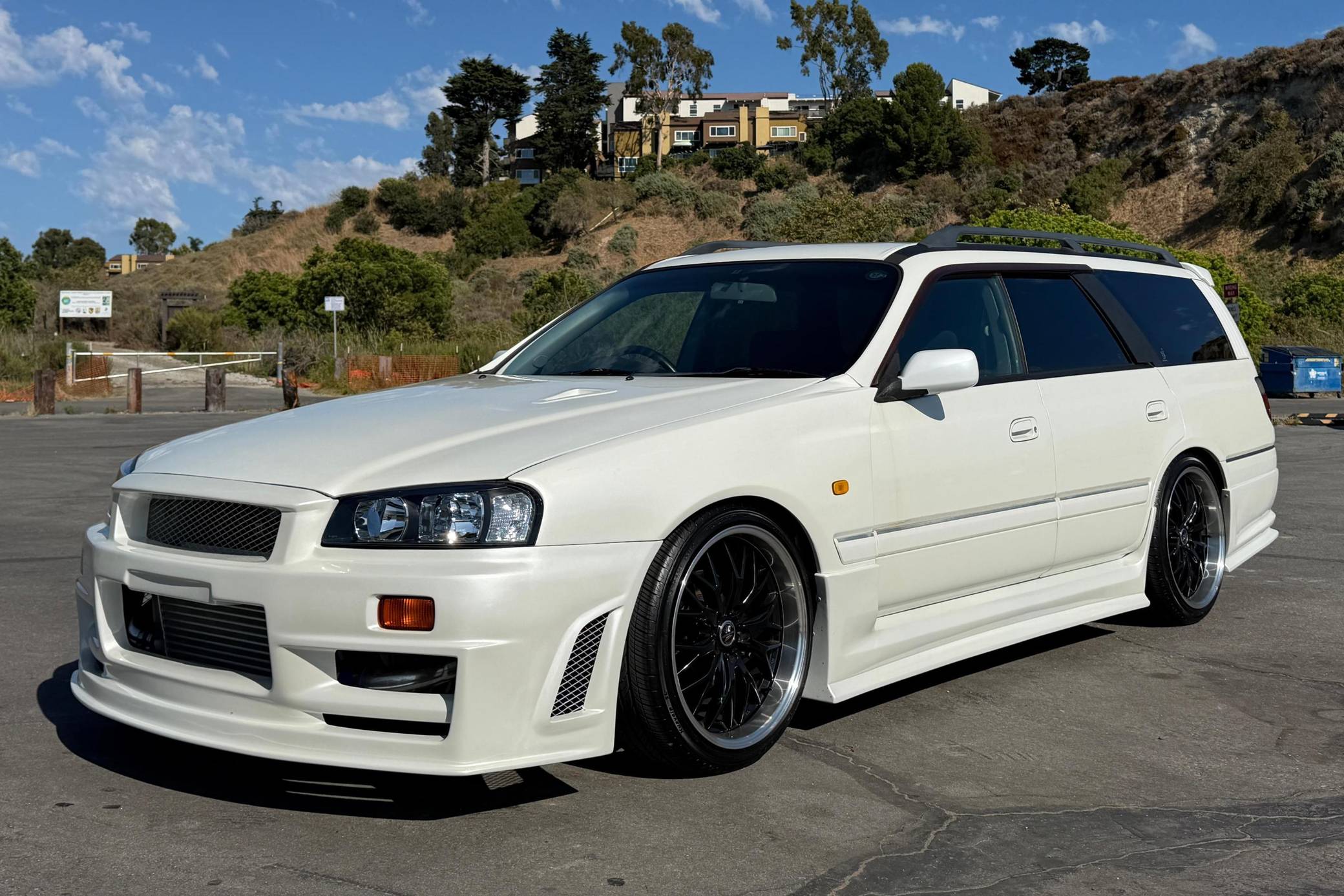 2001 Nissan Stagea