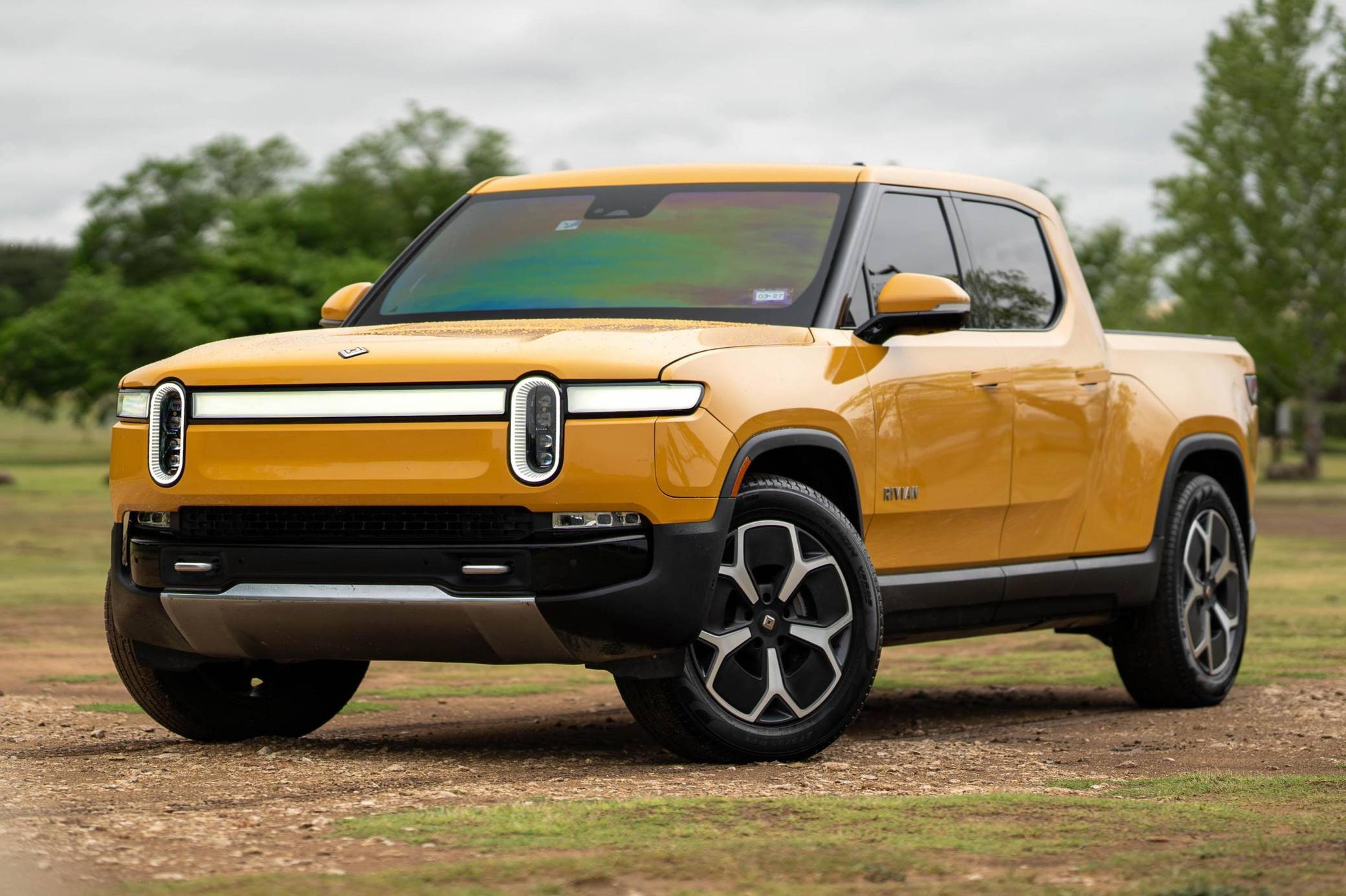 2023 Rivian R1T