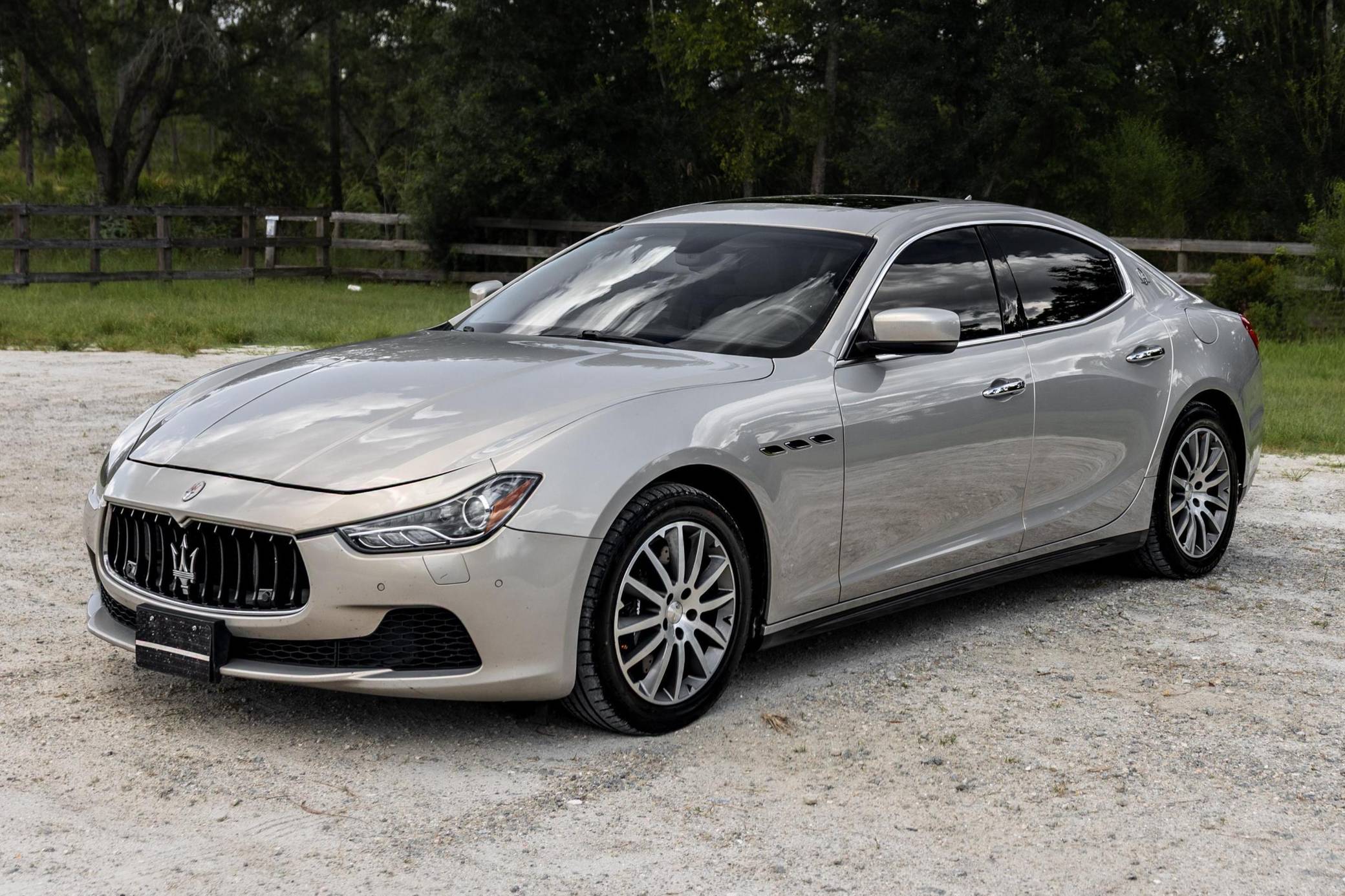 2014 Maserati Ghibli