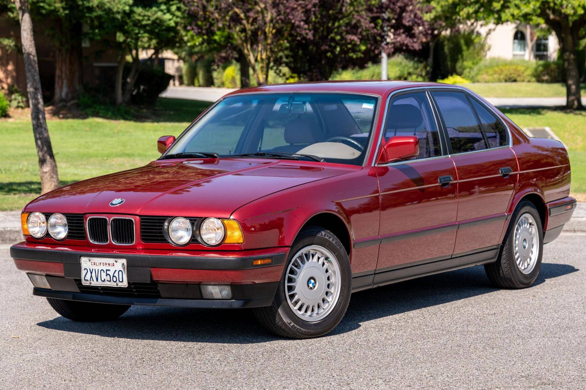 1991 BMW 525i Sedan