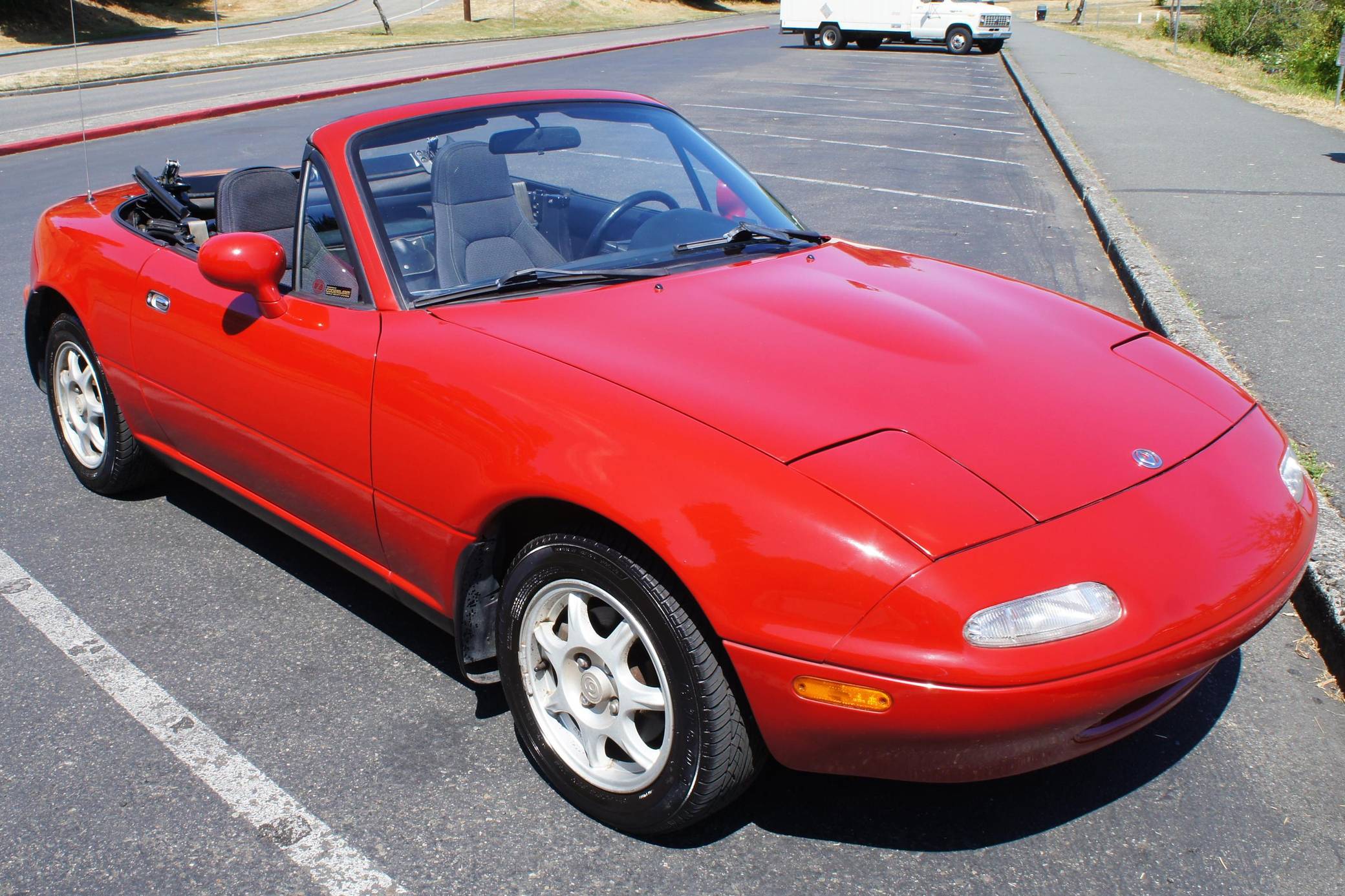 JM1NA3534R0519928