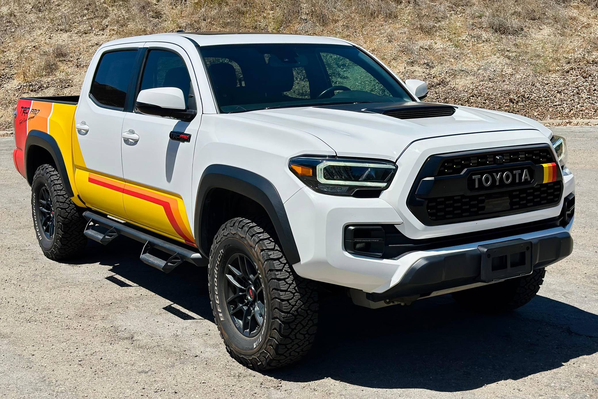 2020 Toyota Tacoma TRD Pro Double Cab 4×4 VIN: 5TFCZ5AN5LX235841