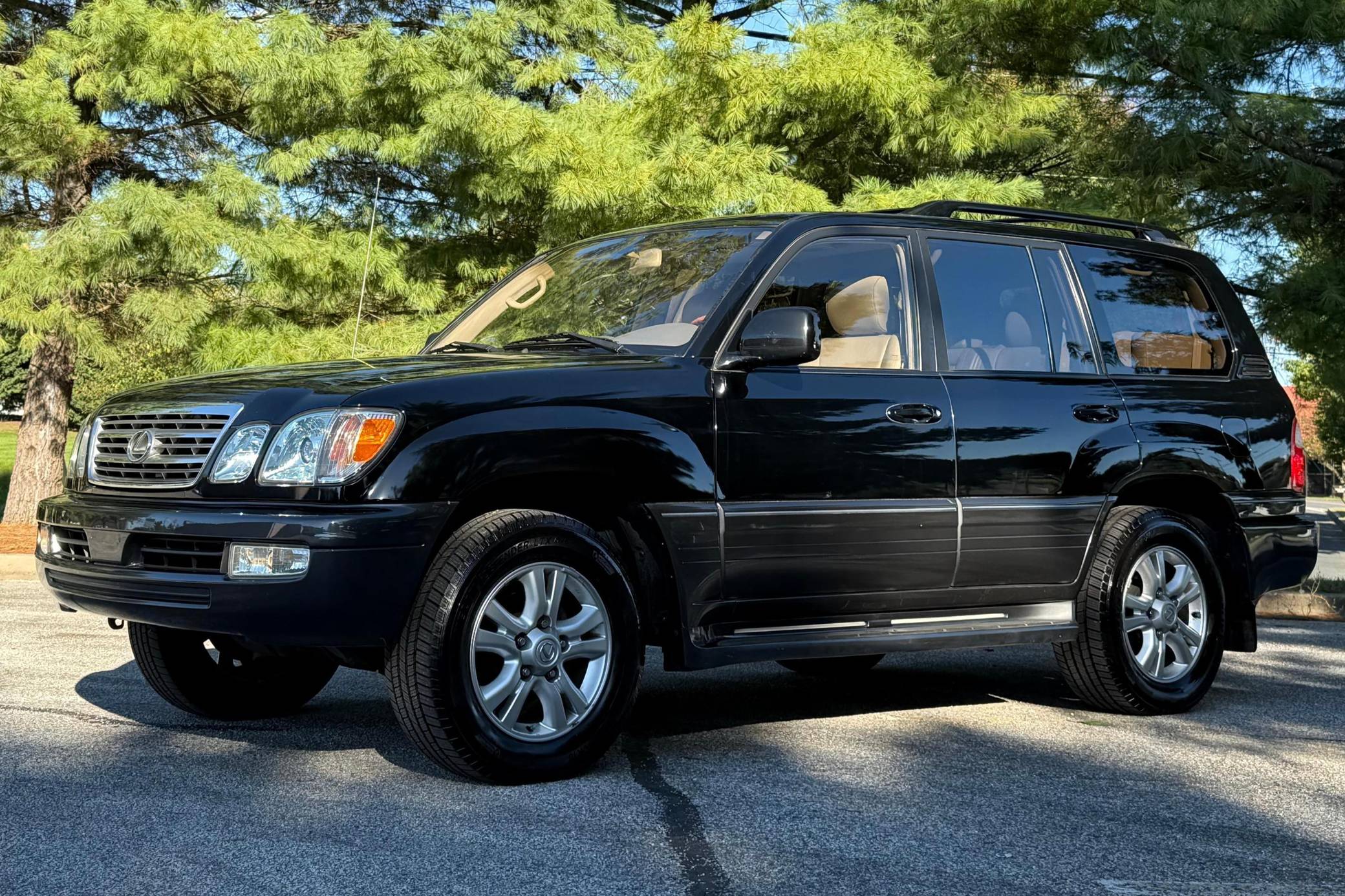 2003 Lexus LX 470