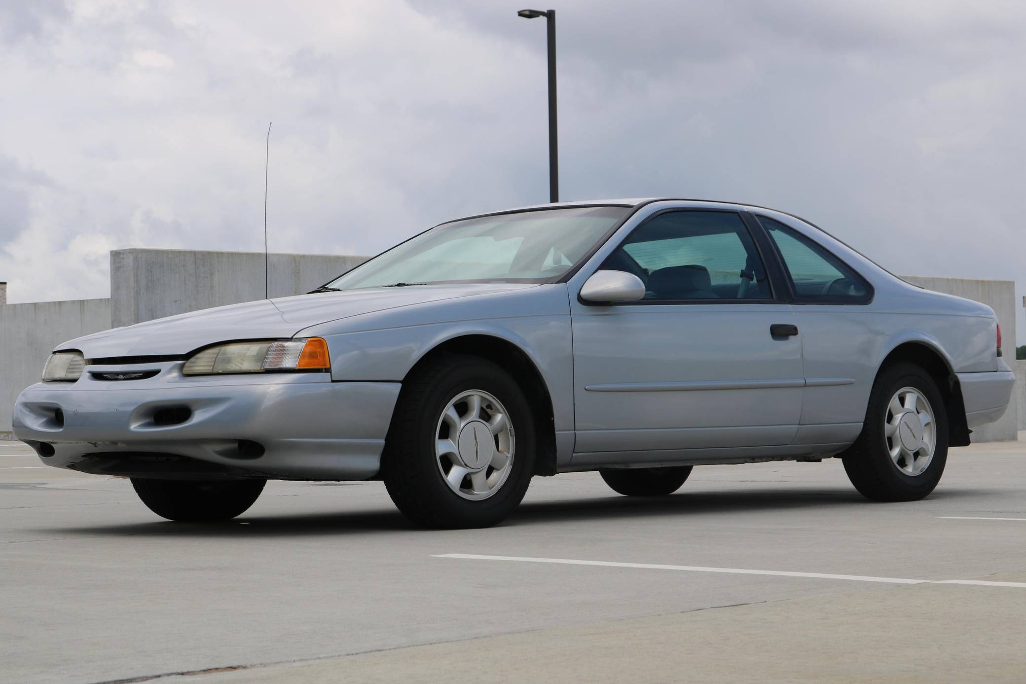 1994 Ford Thunderbird LX VIN: 1FALP6249RH171846 for Sale - Cars & Bids