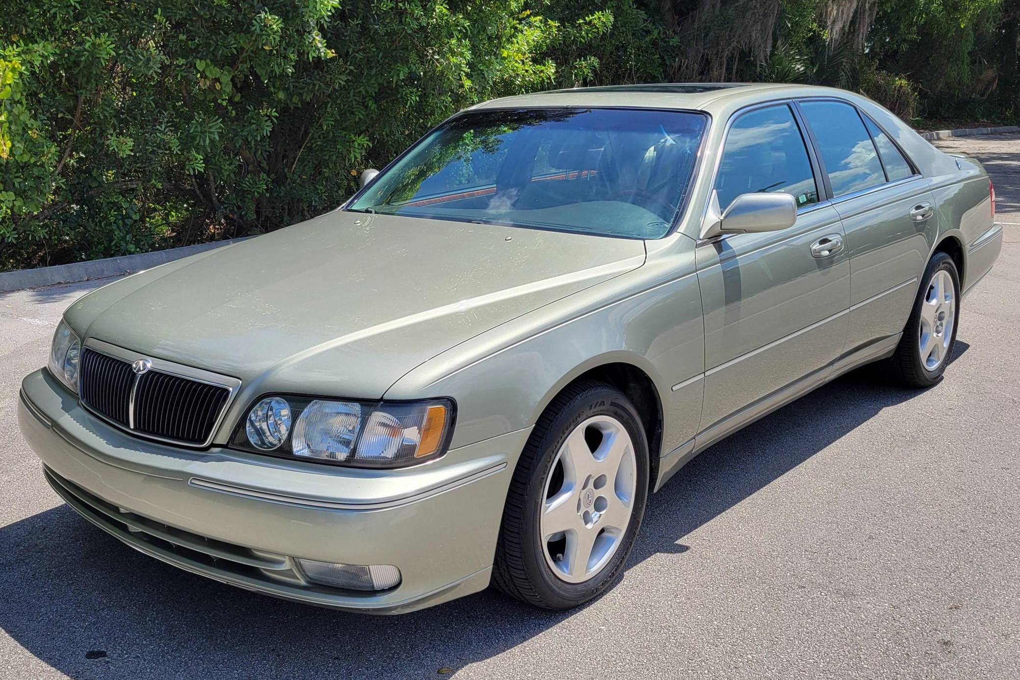 2001 Infiniti Q45