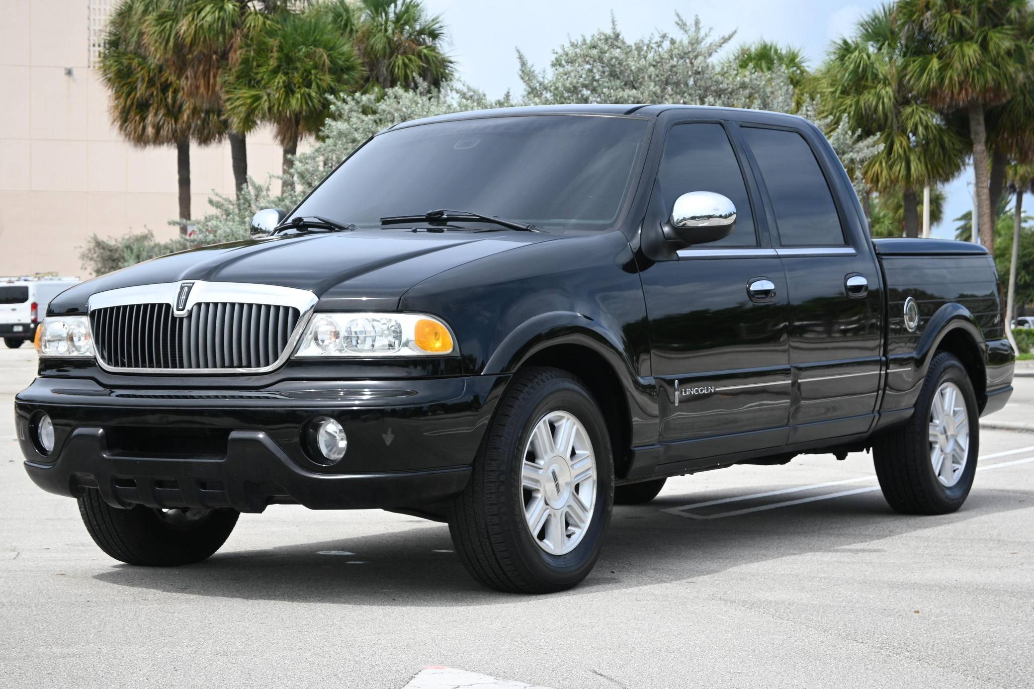 2002 Lincoln Blackwood