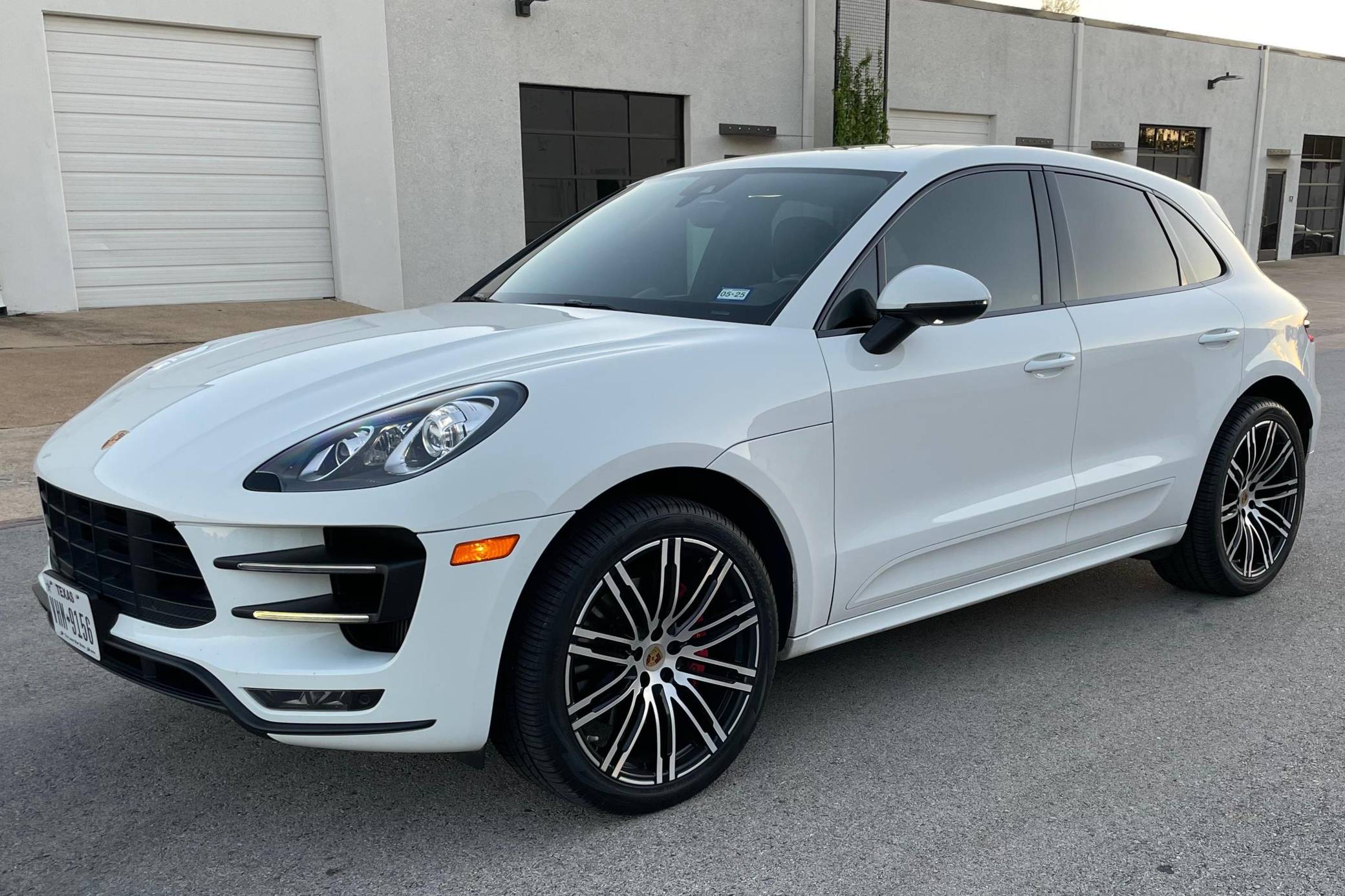 2015 Porsche Macan Turbo