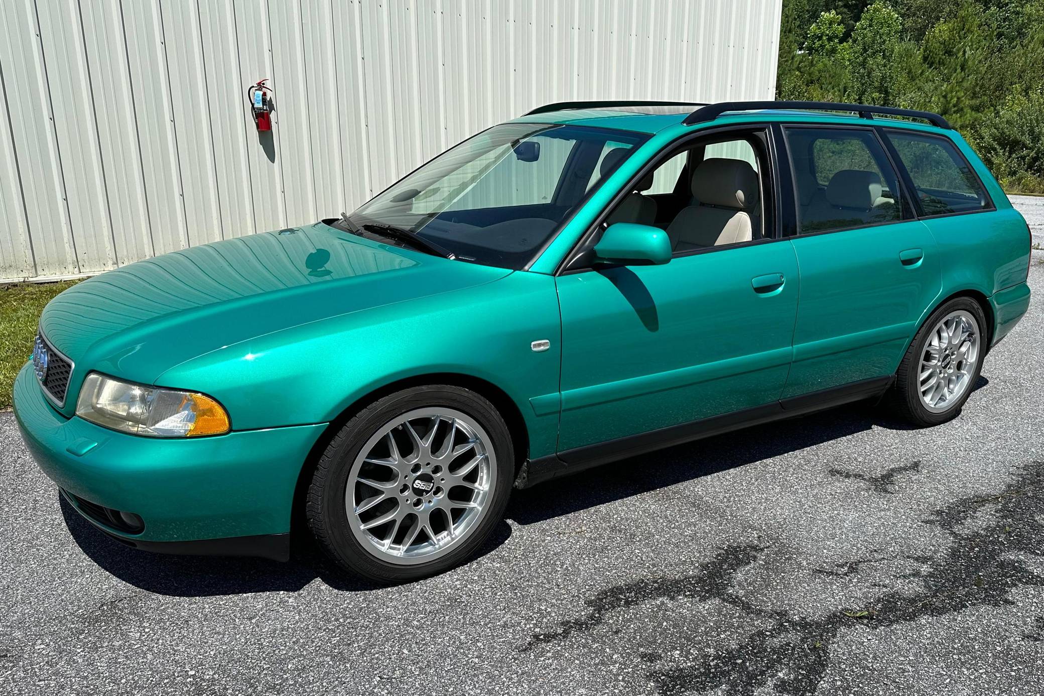 Audi A4 1.8Tクワトロ❗️ 1999 Audi A4 1.8T Avant Quattro for Sale - Cars & Bids