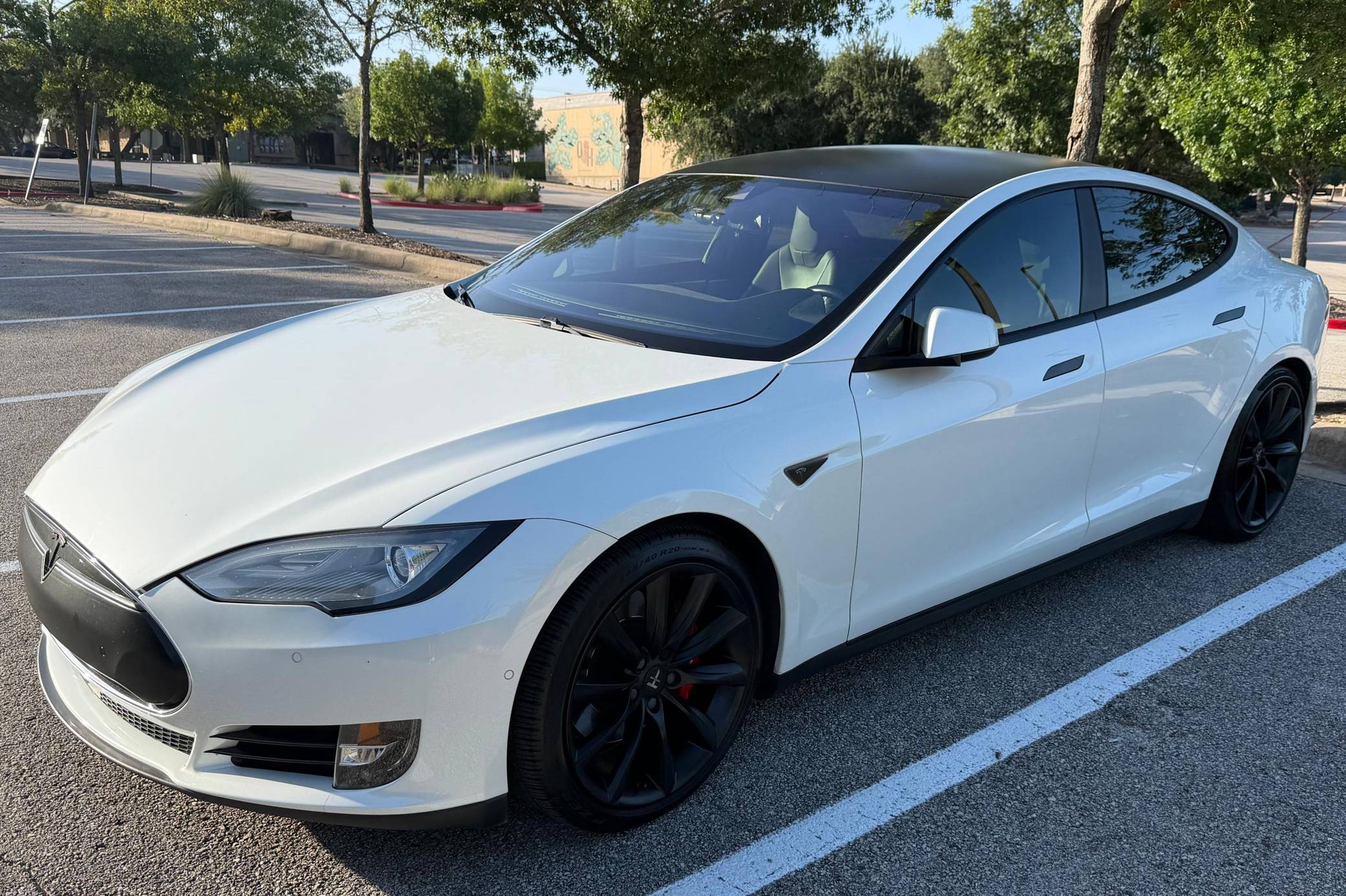 2015 Tesla S