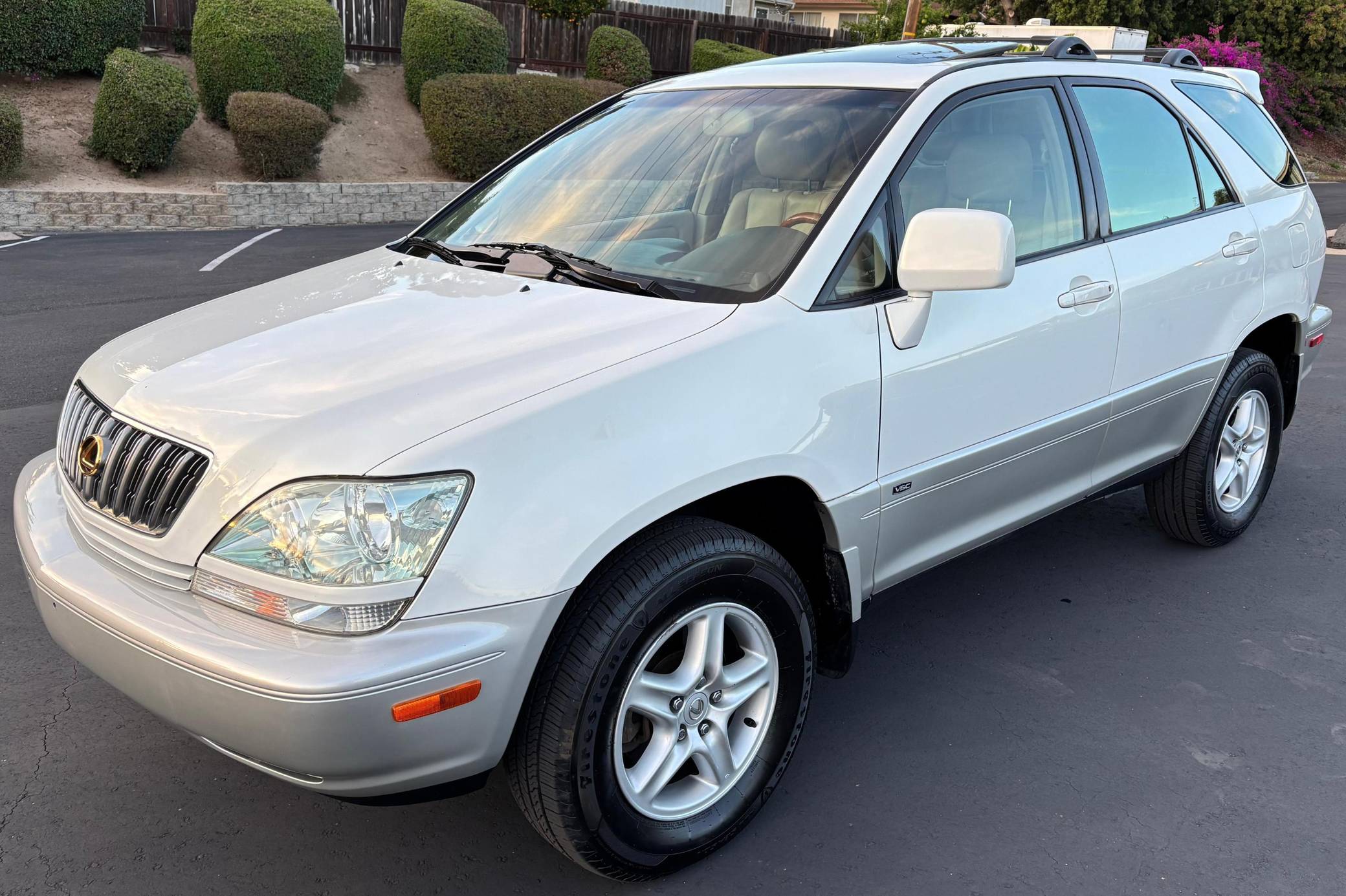 2002 Lexus RX 300 VIN: JTJHF10U520266673 for Sale - Cars & Bids
