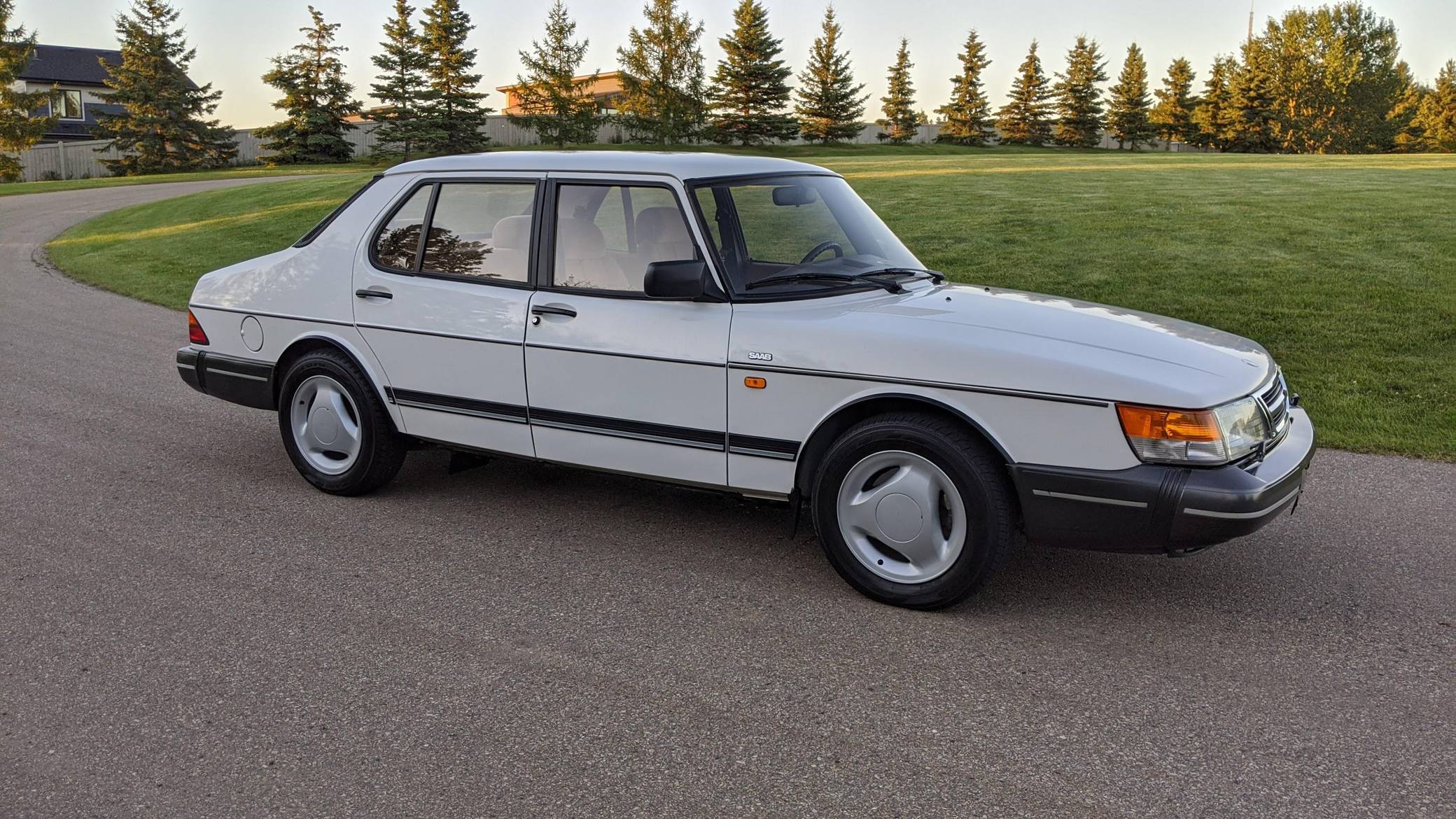 1992 Saab 900 Sedan Auction Cars Bids 1992 Saab 900 Sedan Auction Cars Bids