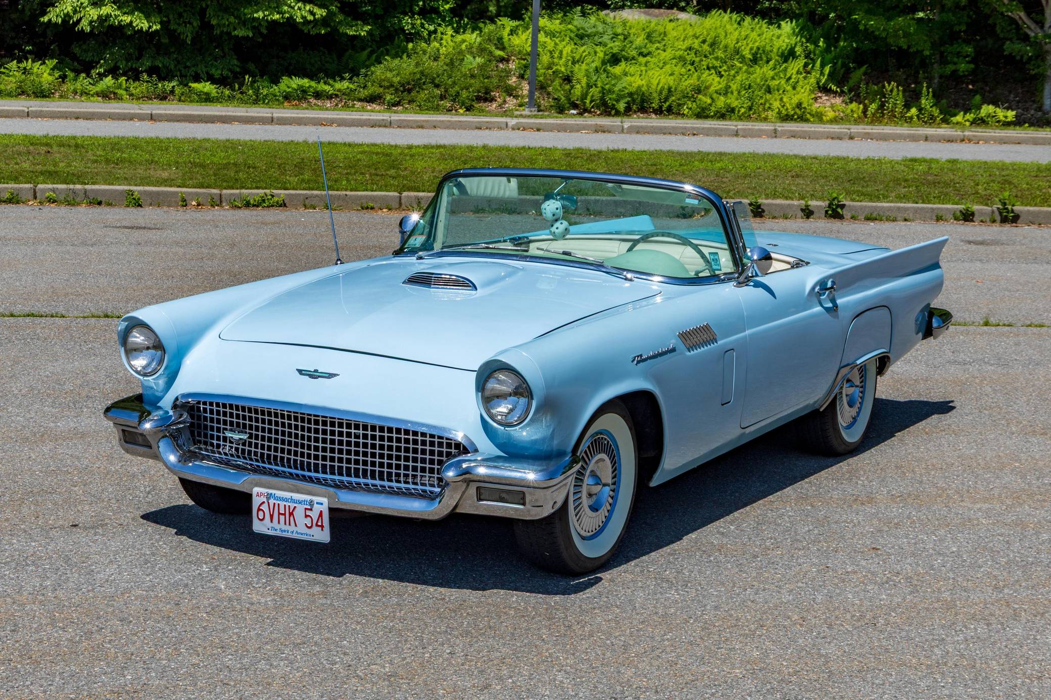1957 Ford Thunderbird