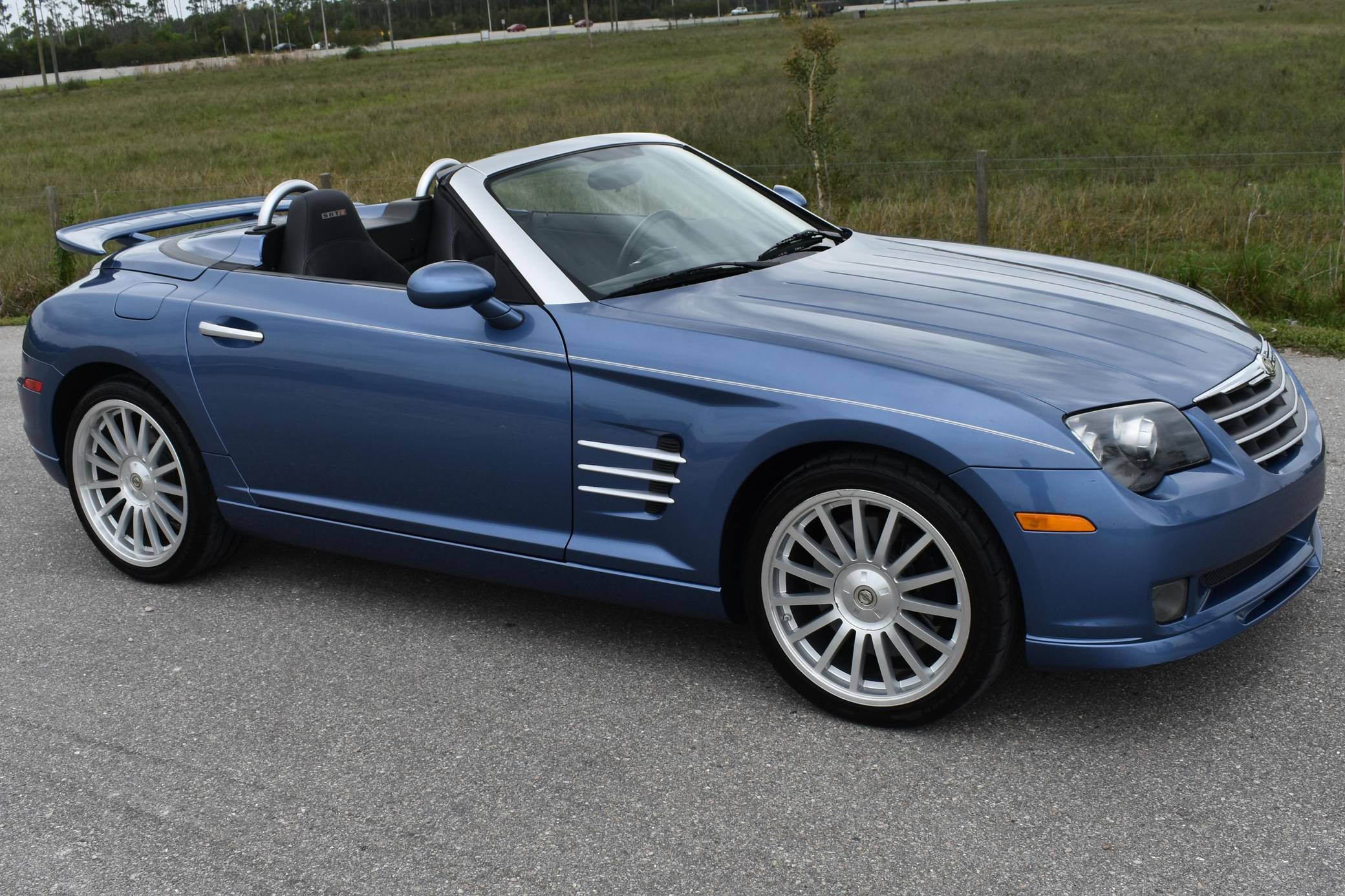 2005 Chrysler Crossfire SRT 6 Roadster auction Cars Bids