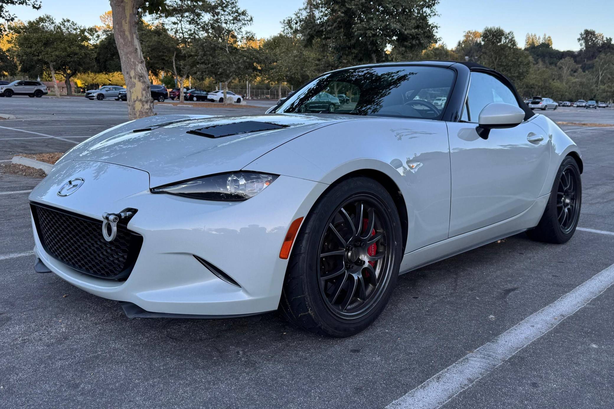 2016 Mazda MX-5 Miata Grand Touring VIN: JM1NDAD76G0107488 for