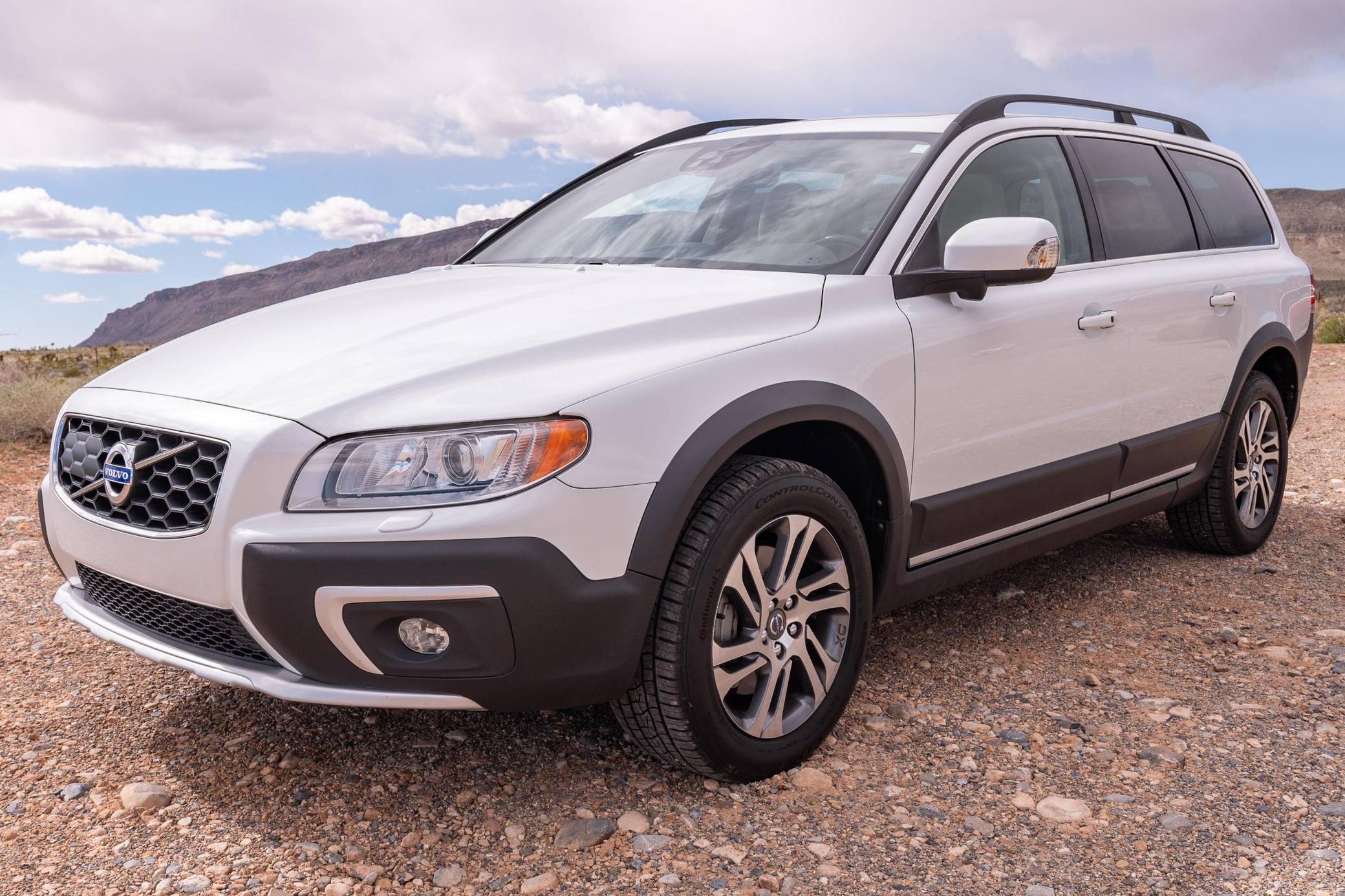 2015 Volvo XC70 T5