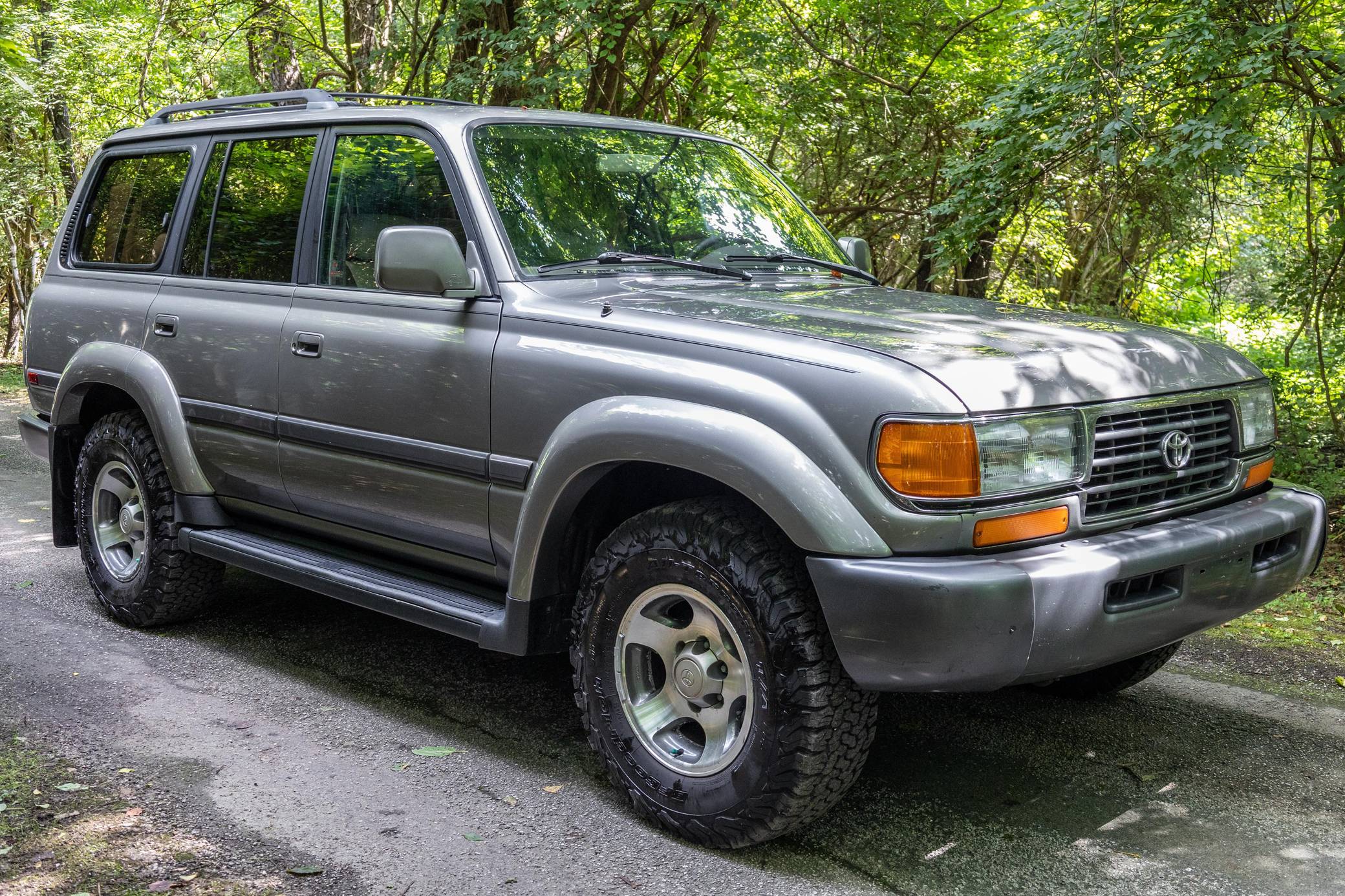 1997 Toyota Land Cruiser for Sale - Cars & Bids