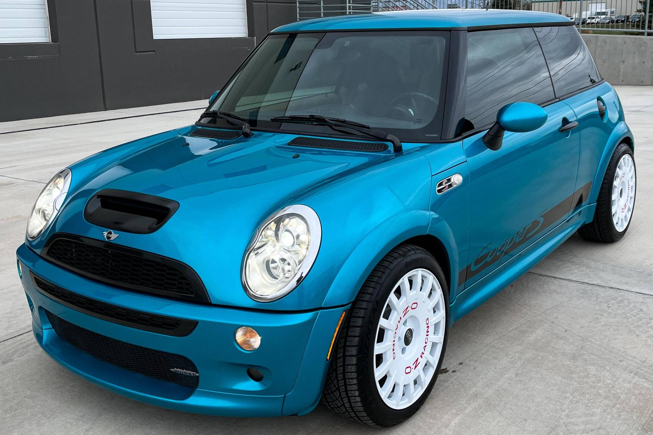 2005 mini cooper s store body kit