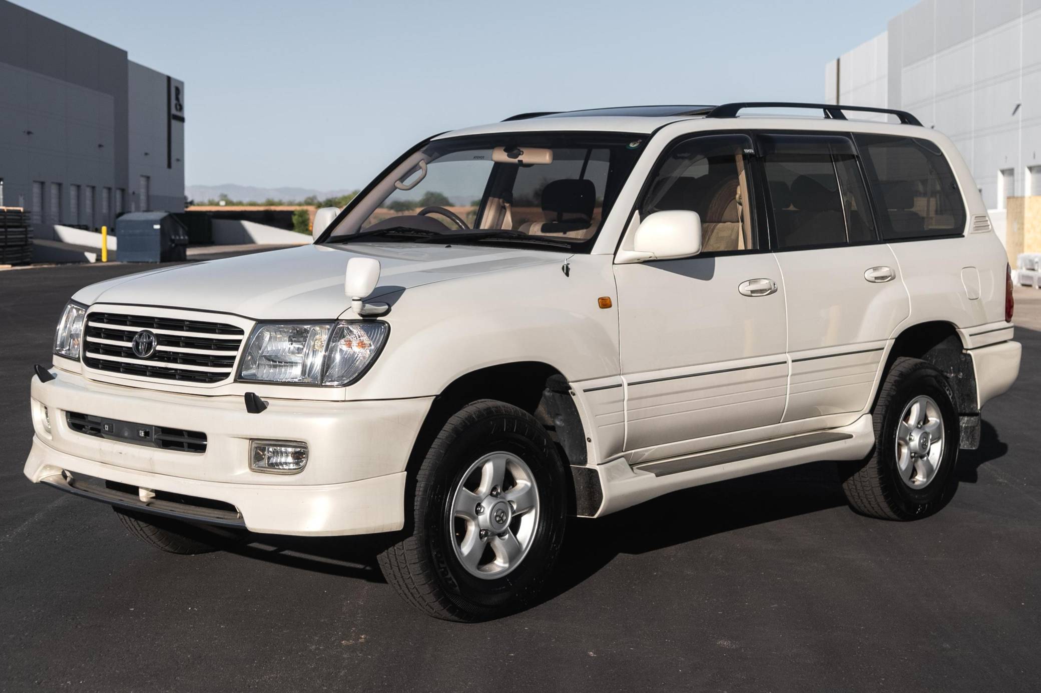 【極希少‼️】No.0‼️SPECIAL‼️／lot 1999／W38✕L35 1999 Toyota Land Cruiser VX Limited VIN: UZJ100-0045430 for