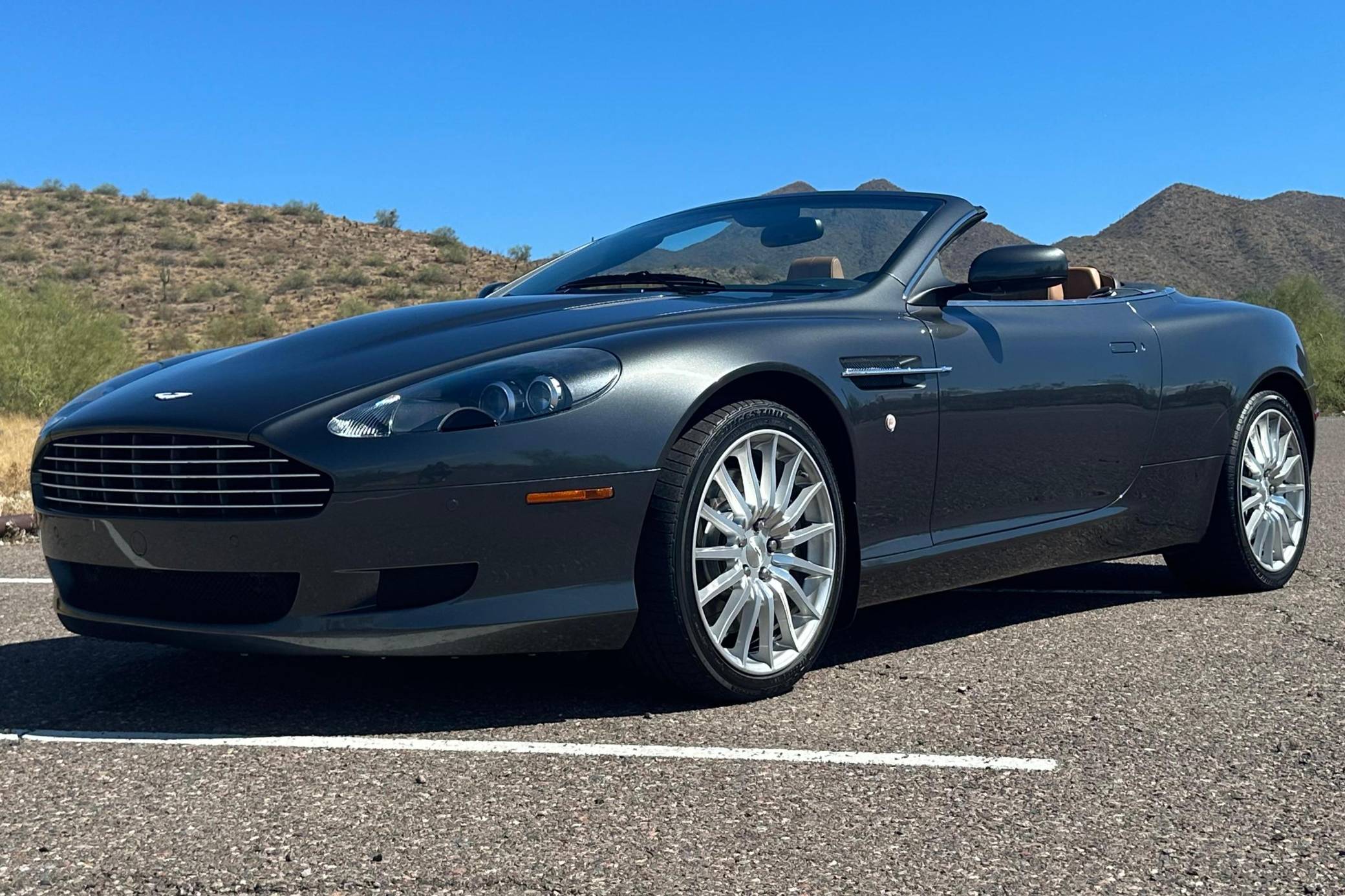 2009 Aston Martin DB9 Volante