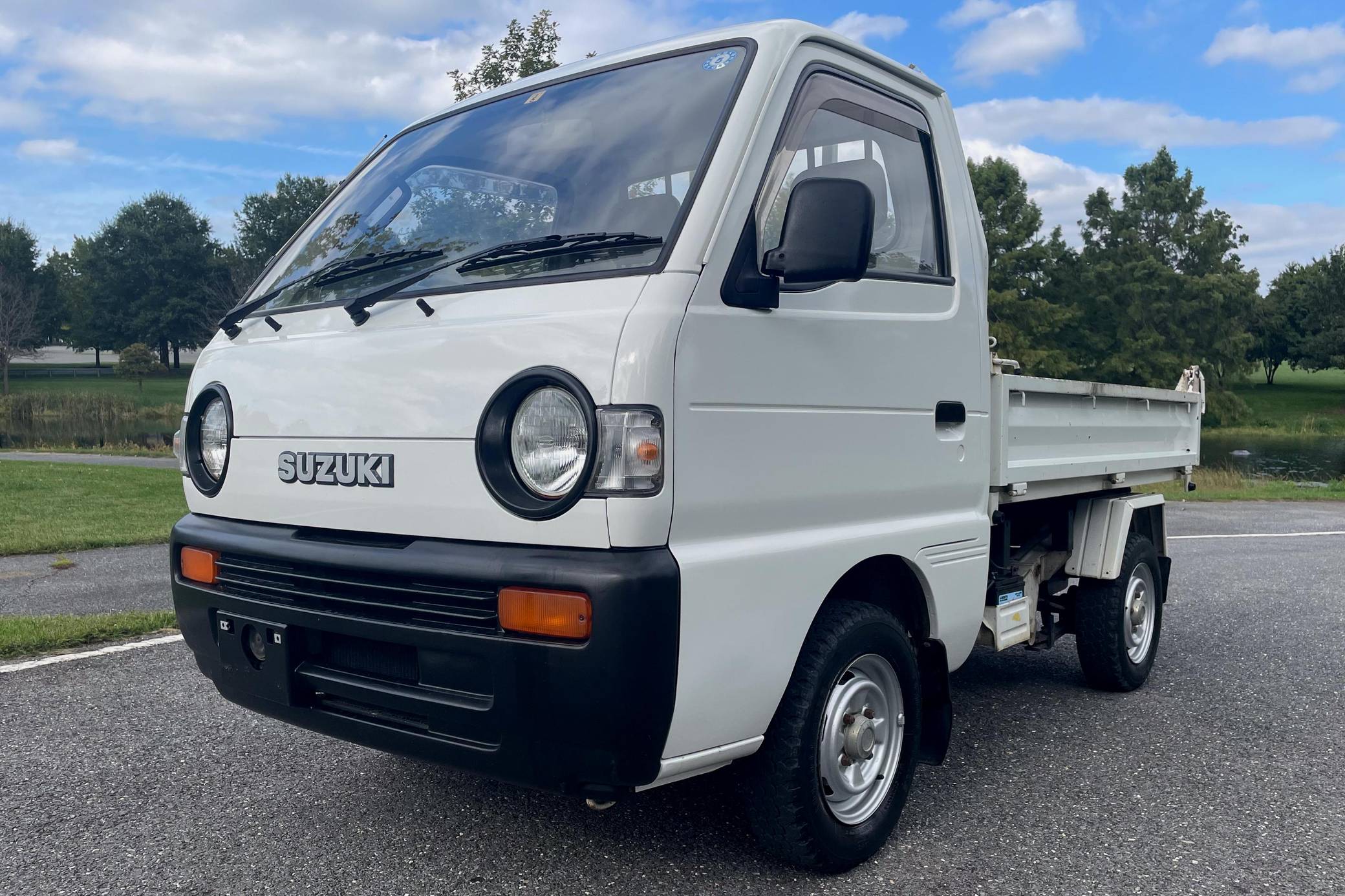 1994 Suzuki Carry Dump Truck 4x4