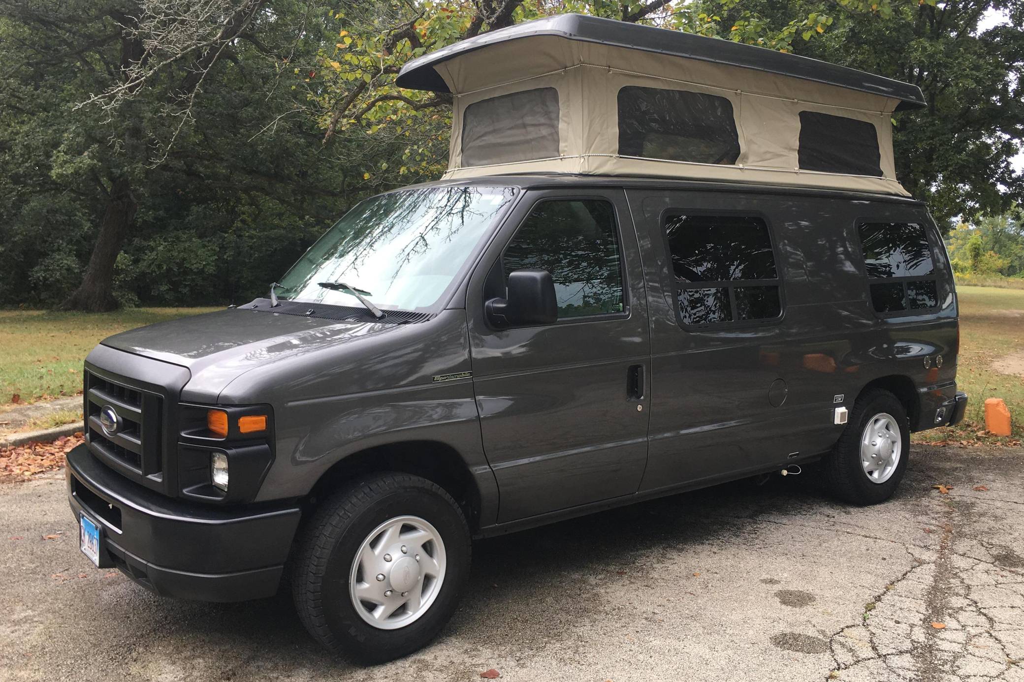 Ford van econoline store 2008