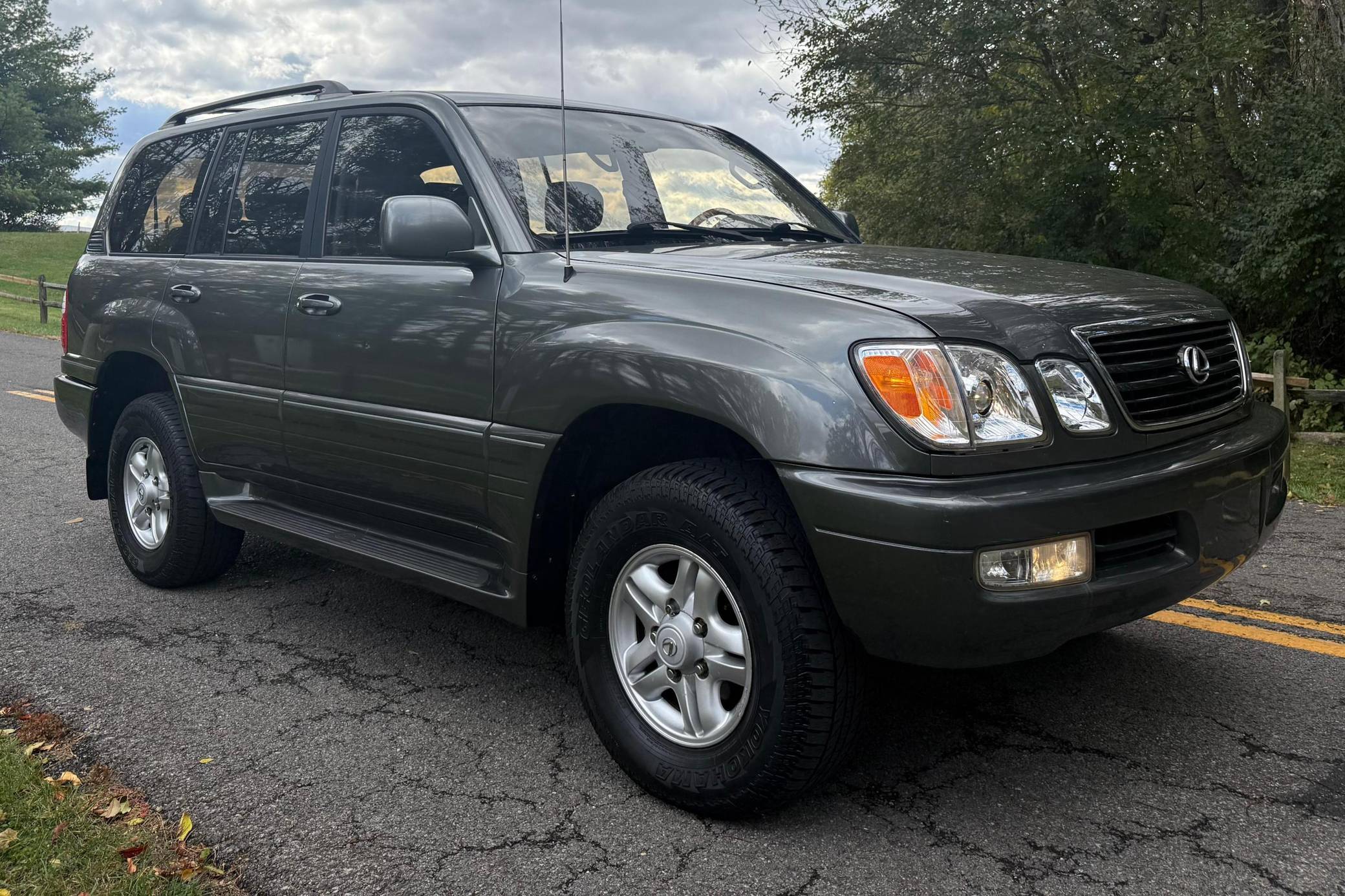 2000 Lexus LX 470 VIN: JT6HT00W8Y0113678 for Sale - Cars & Bids