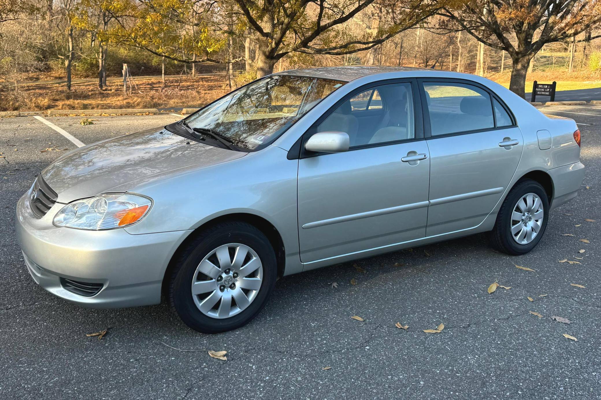 2003 Toyota Corolla LE