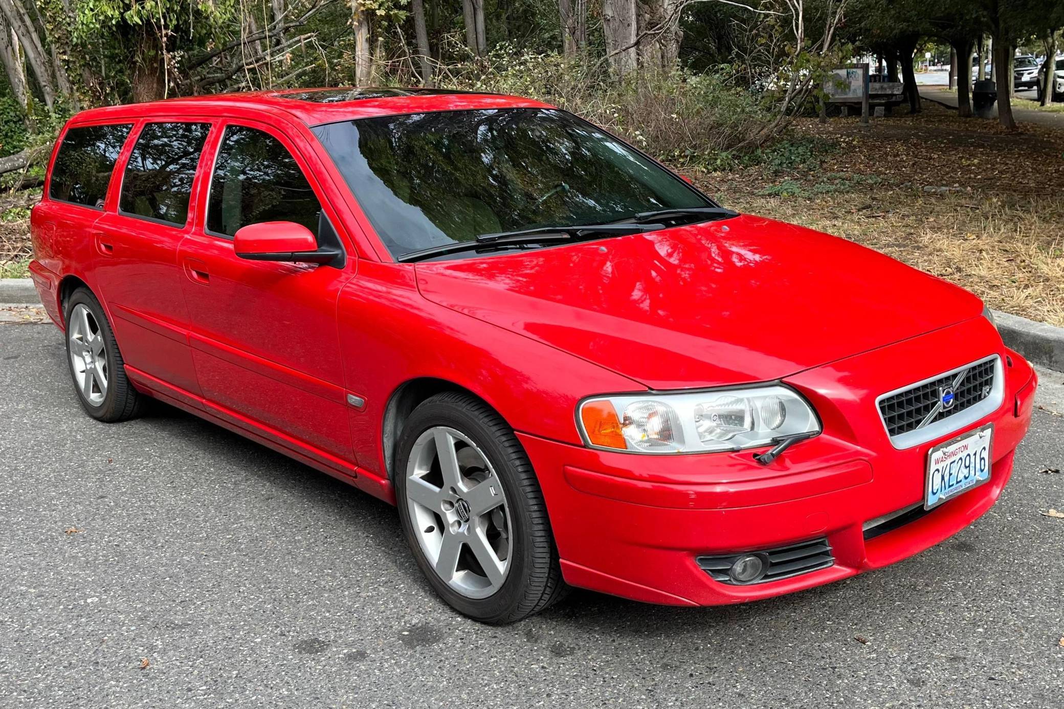 2005 Volvo V70R