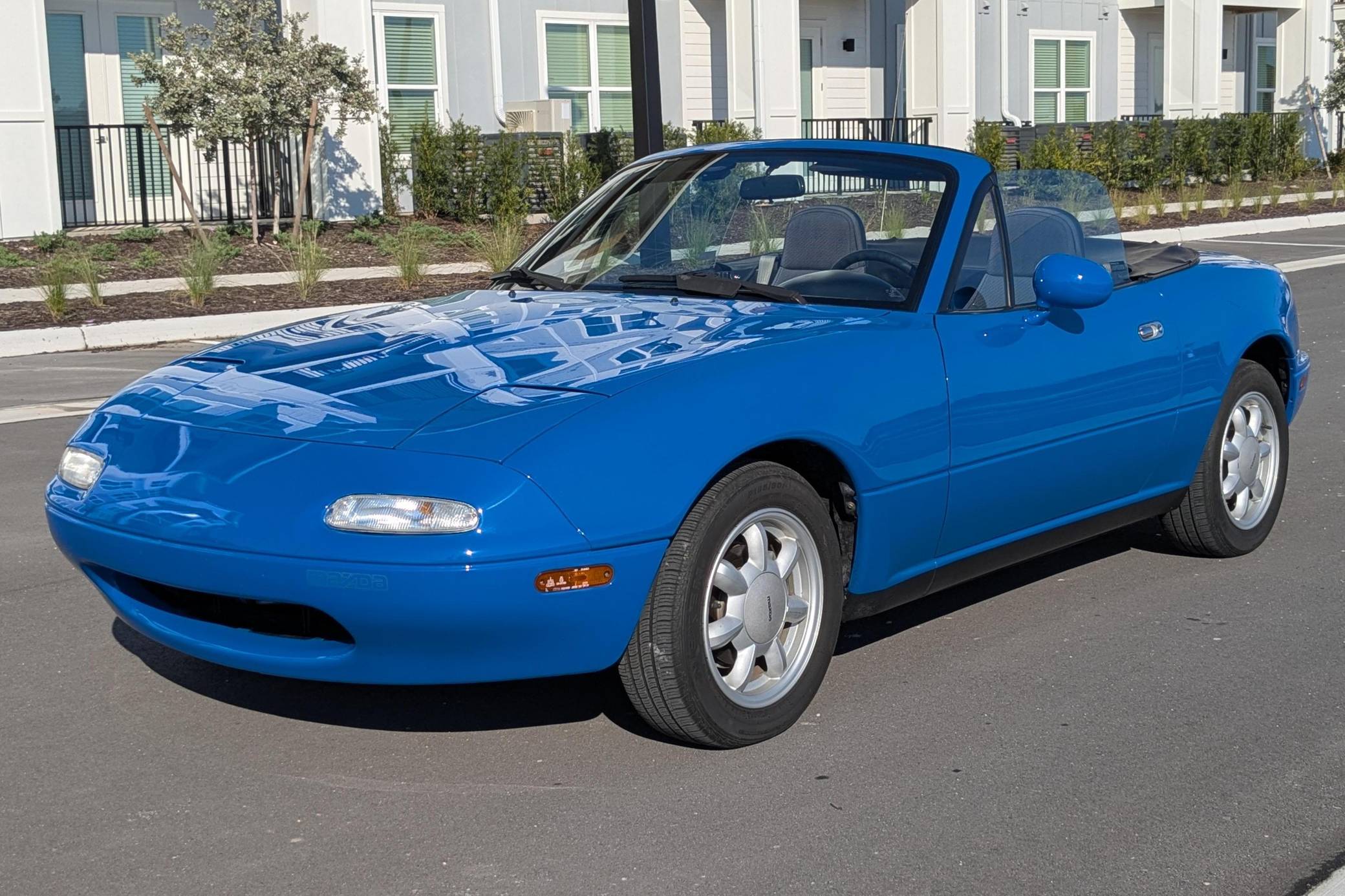 1990 Mazda MX-5 Miata VIN: JM1NA3516L0108178 for Sale - Cars & Bids