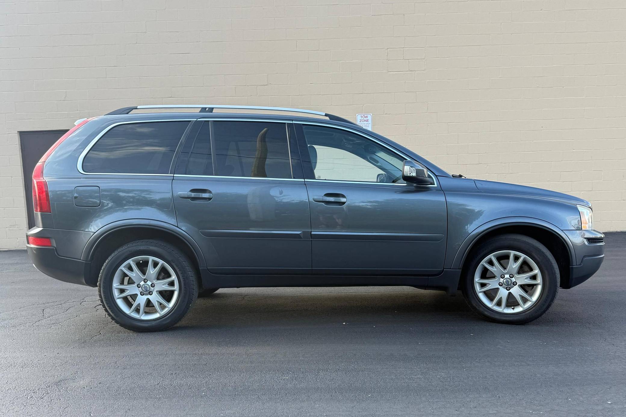 2007 Volvo XC90 VIN: YV4CZ852271330851 for Sale - Cars & Bids