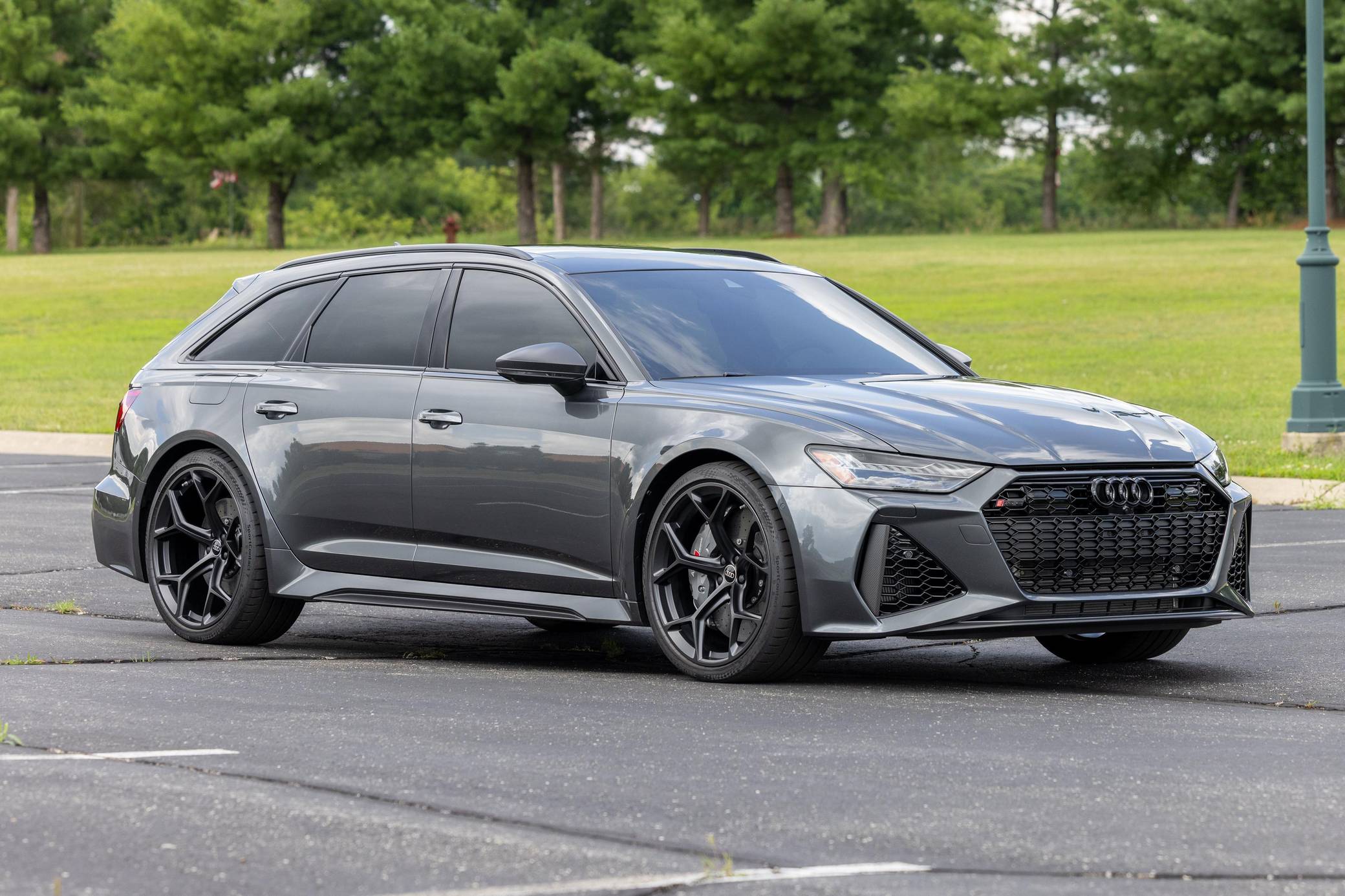 2025 Audi C8 RS6