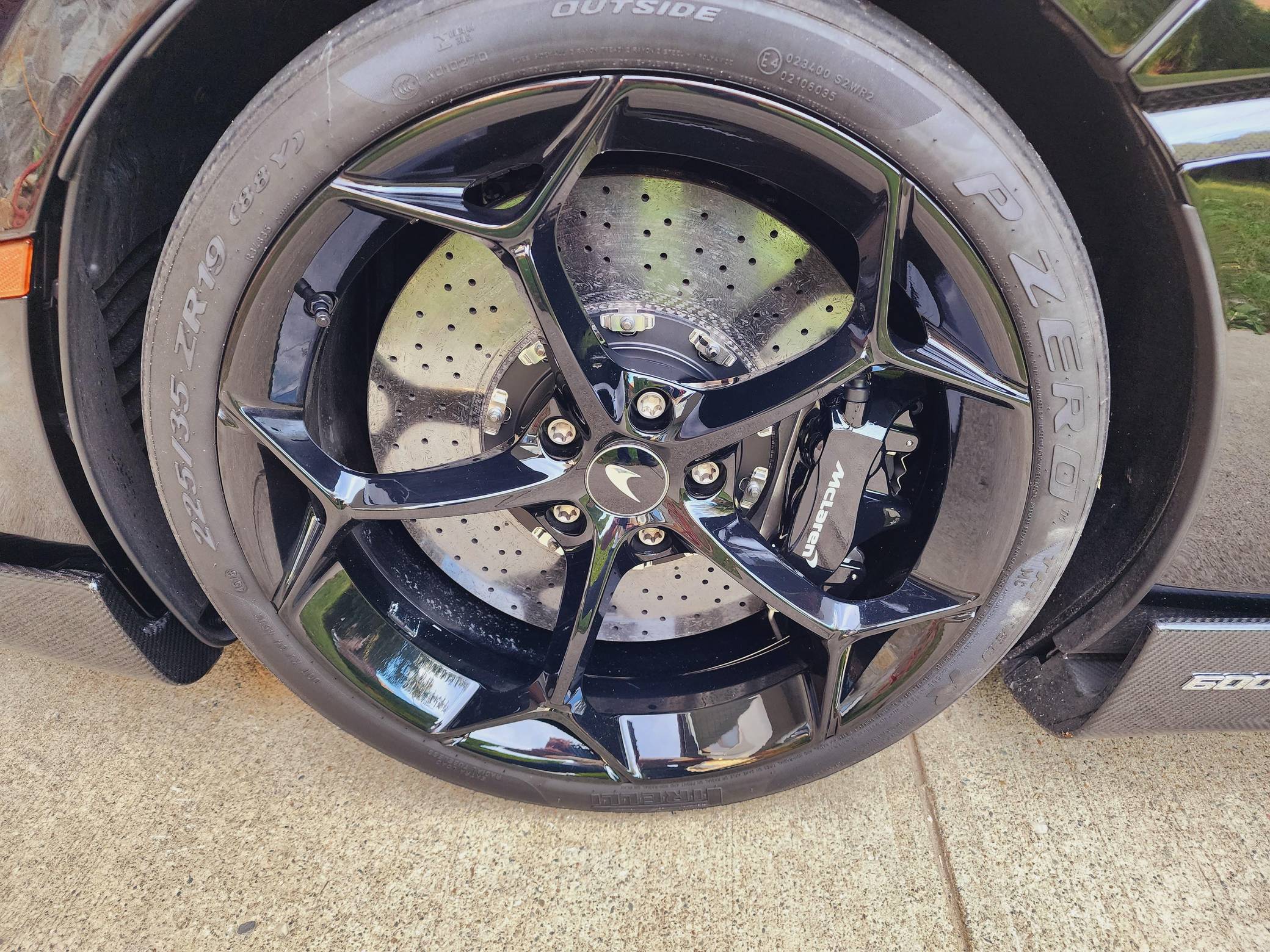 2019 McLaren 600LT photo 49