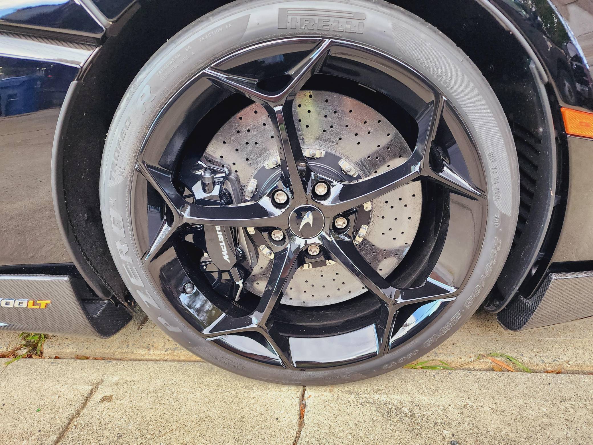 2019 McLaren 600LT photo 52