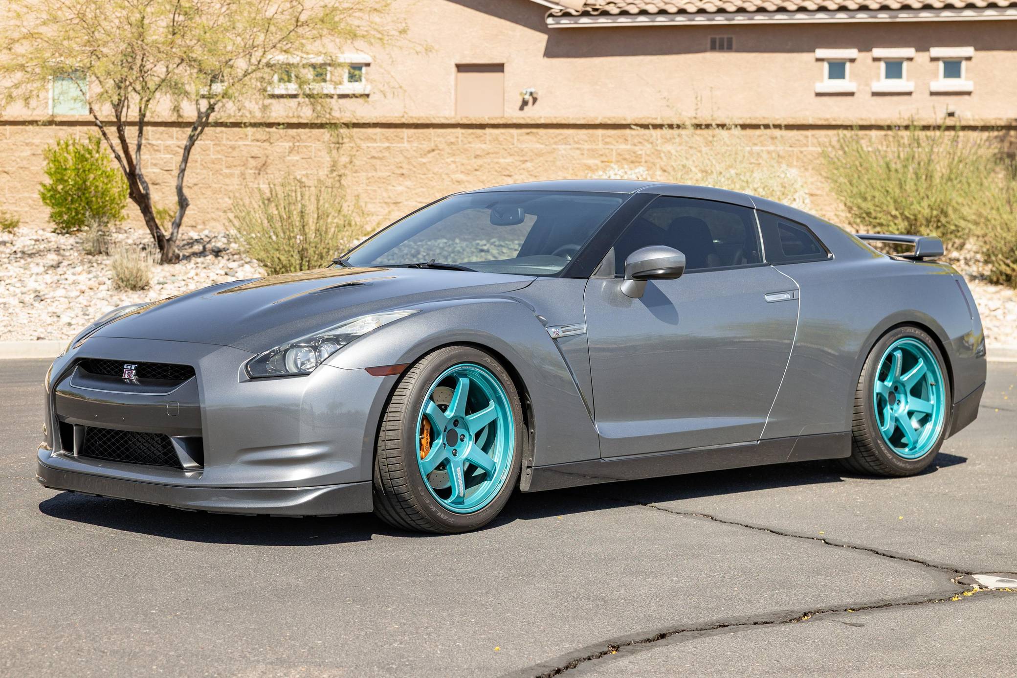 2009 Nissan GT-R — market value and price history