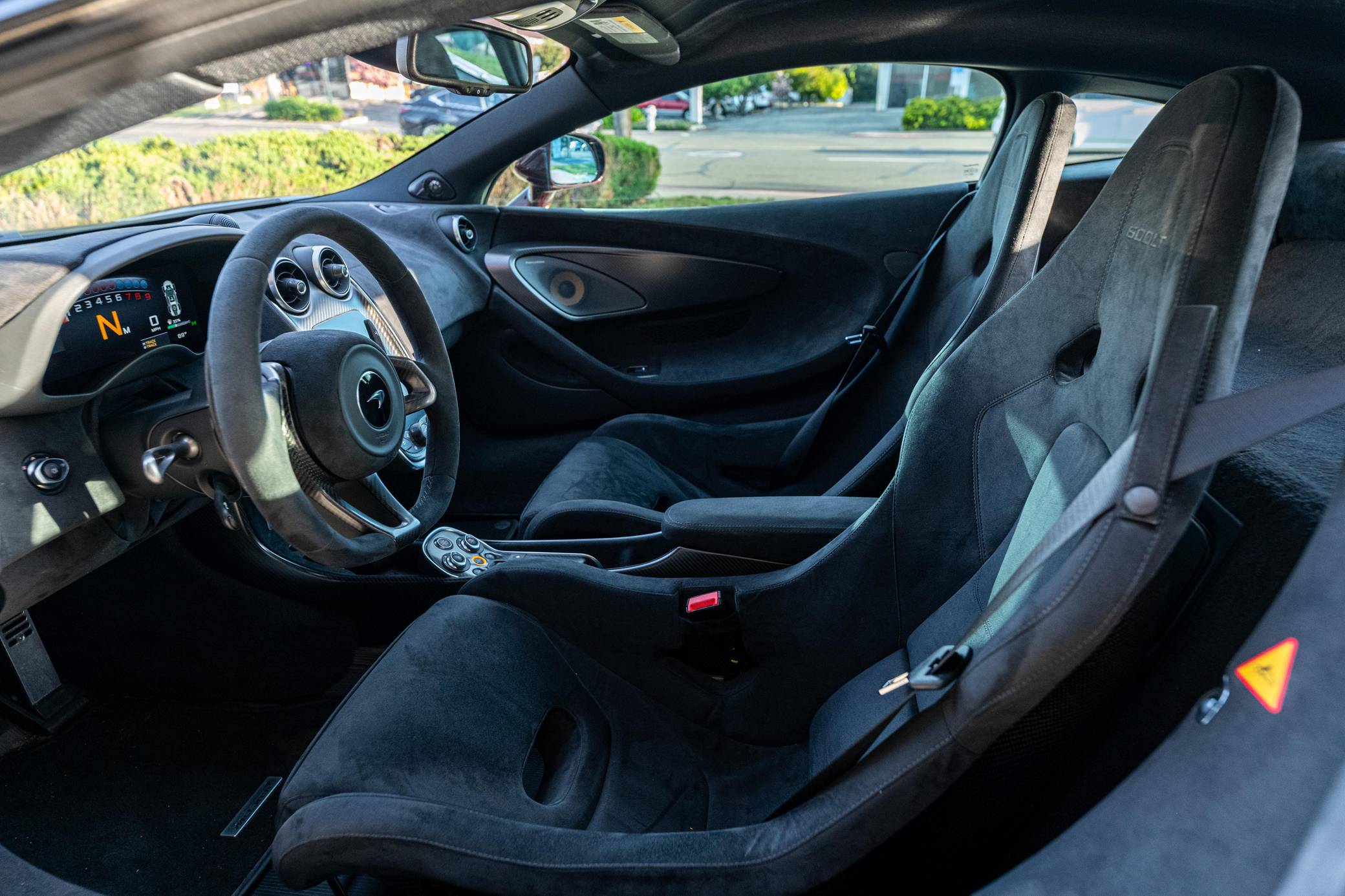 2019 McLaren 600LT photo 43