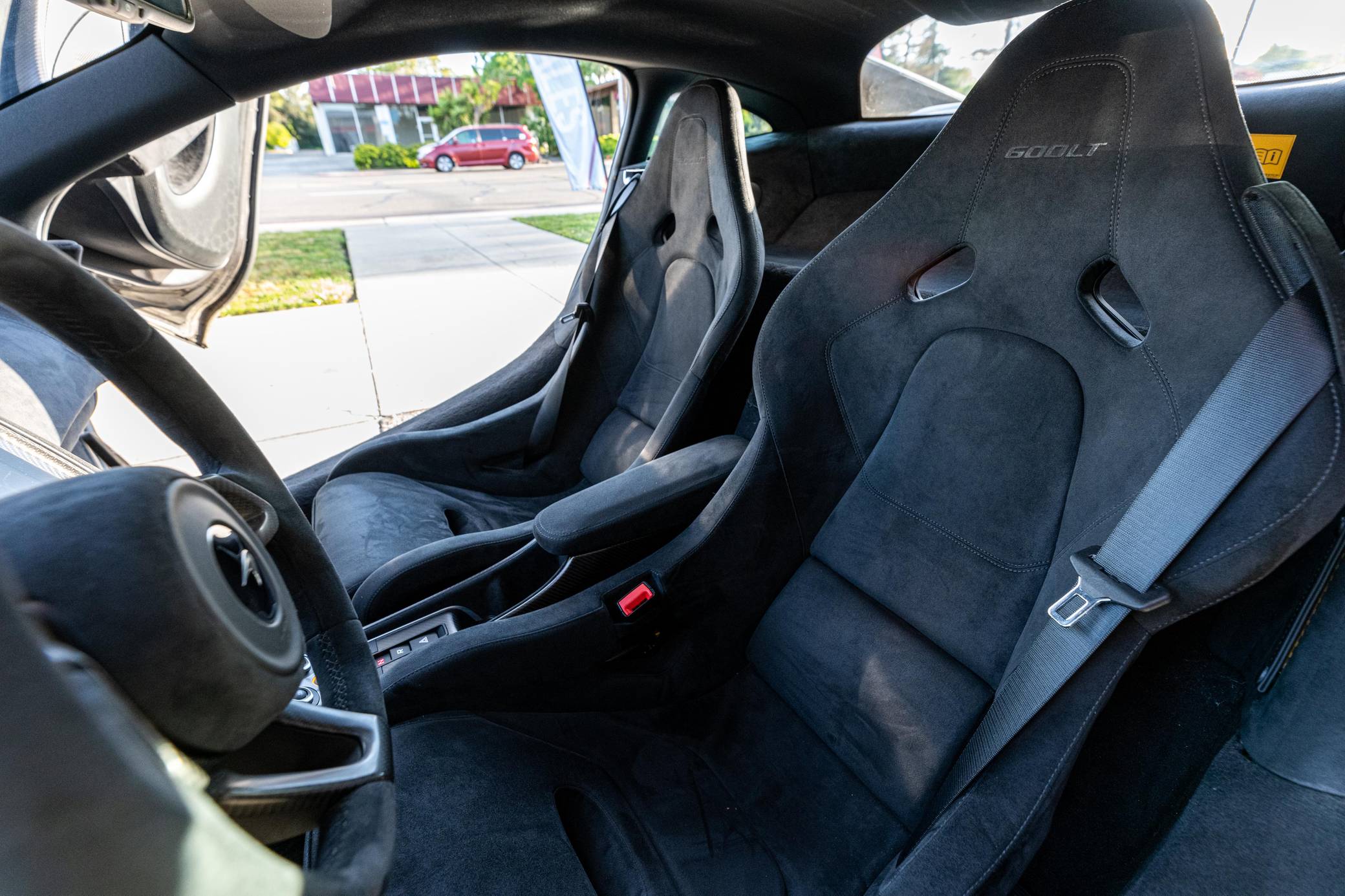 2019 McLaren 600LT photo 44