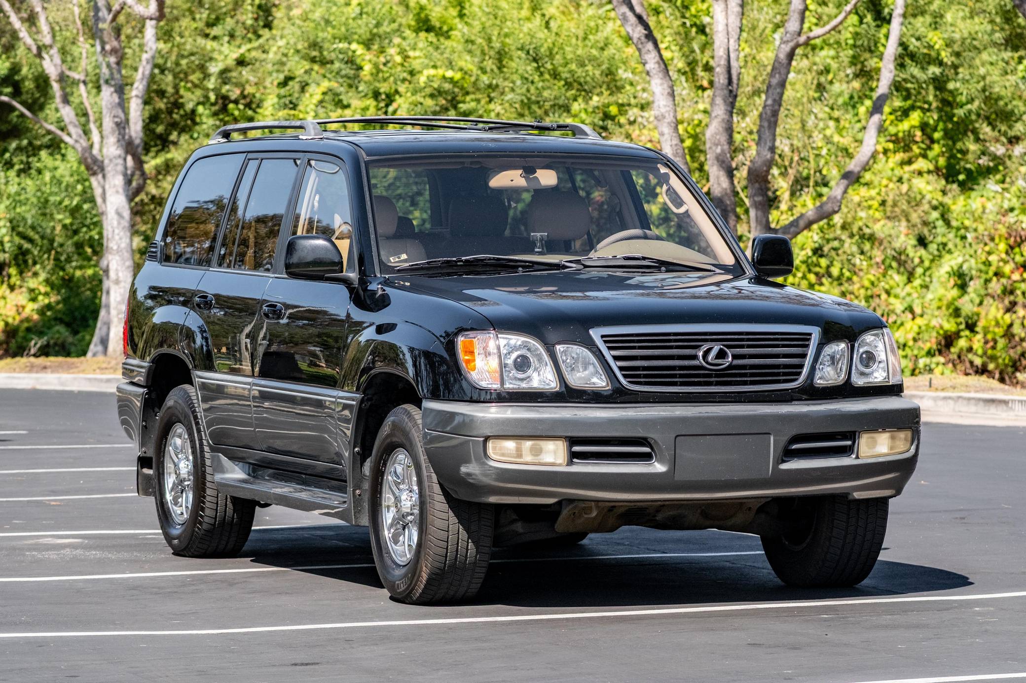 2000 Lexus LX