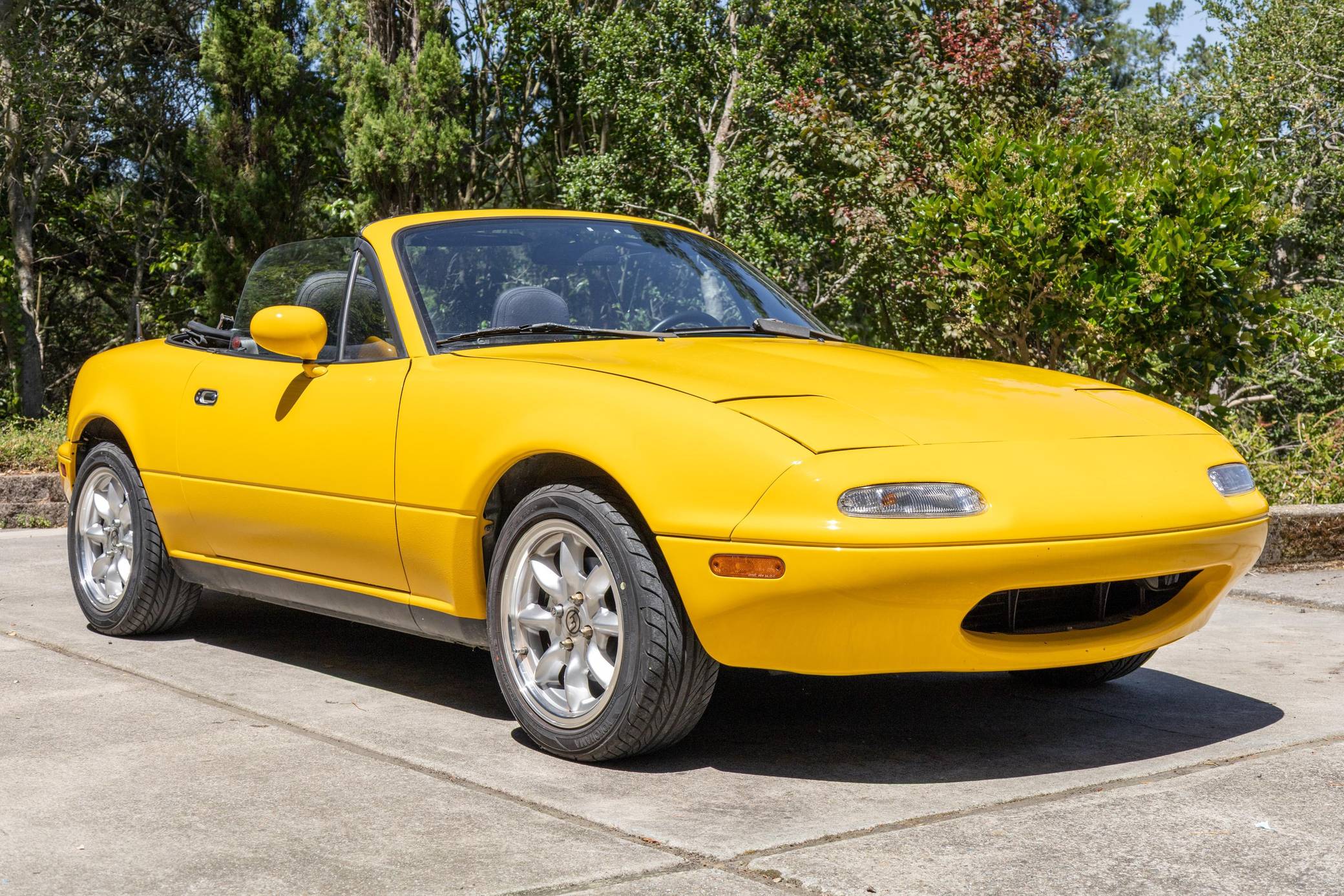 1992 Mazda MX-5 Miata VIN: JM1NA3516N1320799 for Sale - Cars & Bids