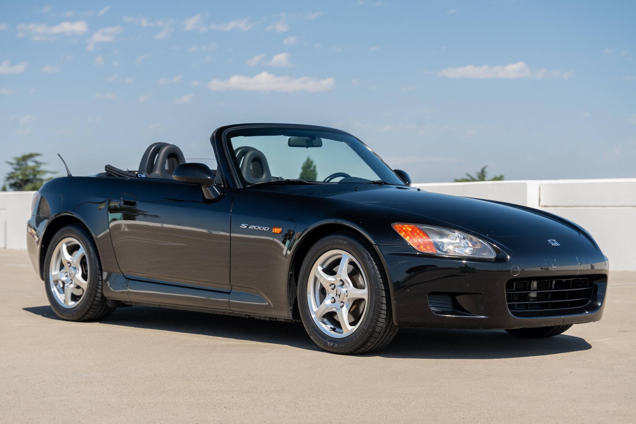 2001 Honda S2000 VIN: JHMAP11471T000258 for Sale - Cars & Bids